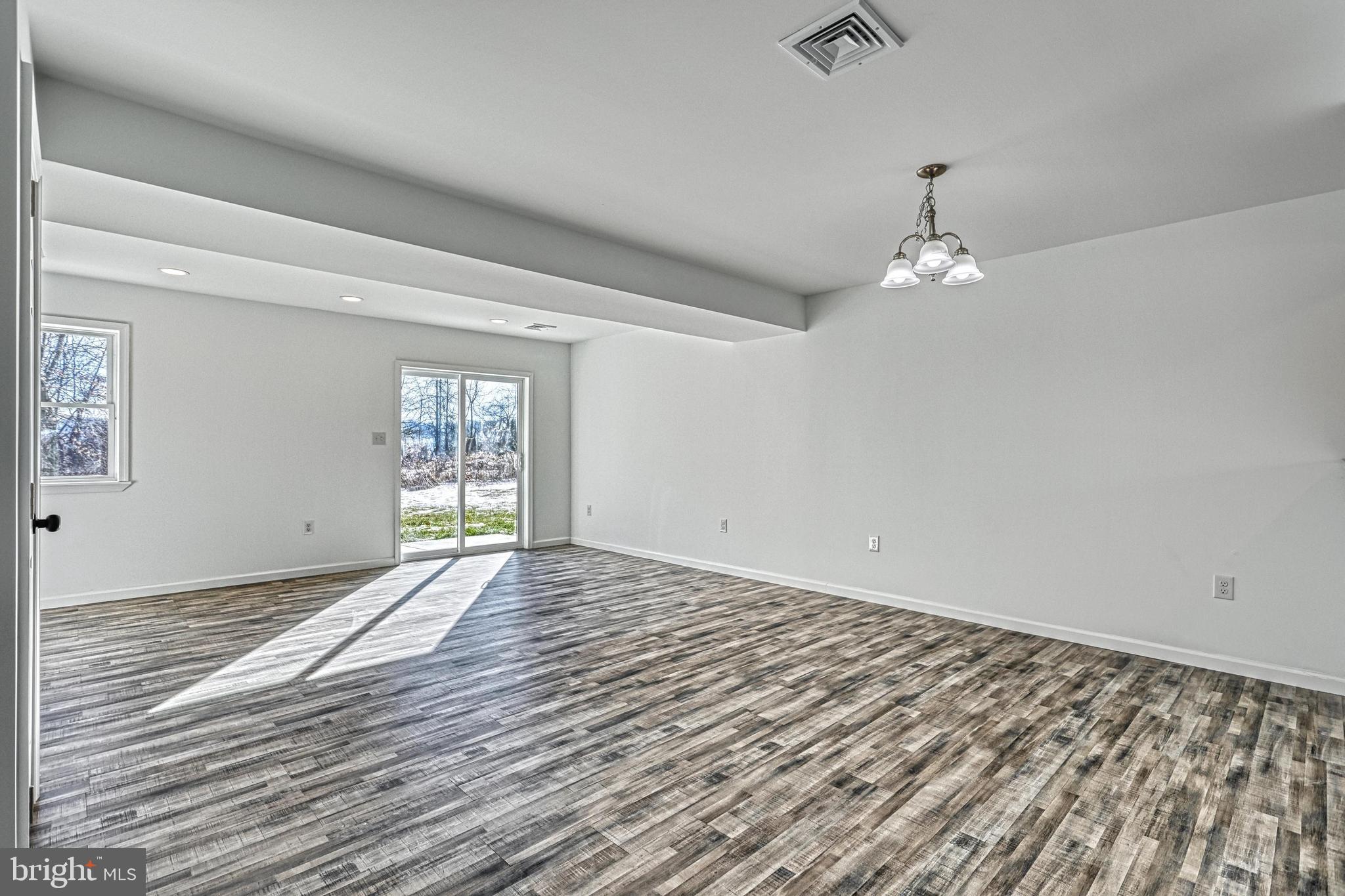 GREEN RIDGE ESTATES - Residential