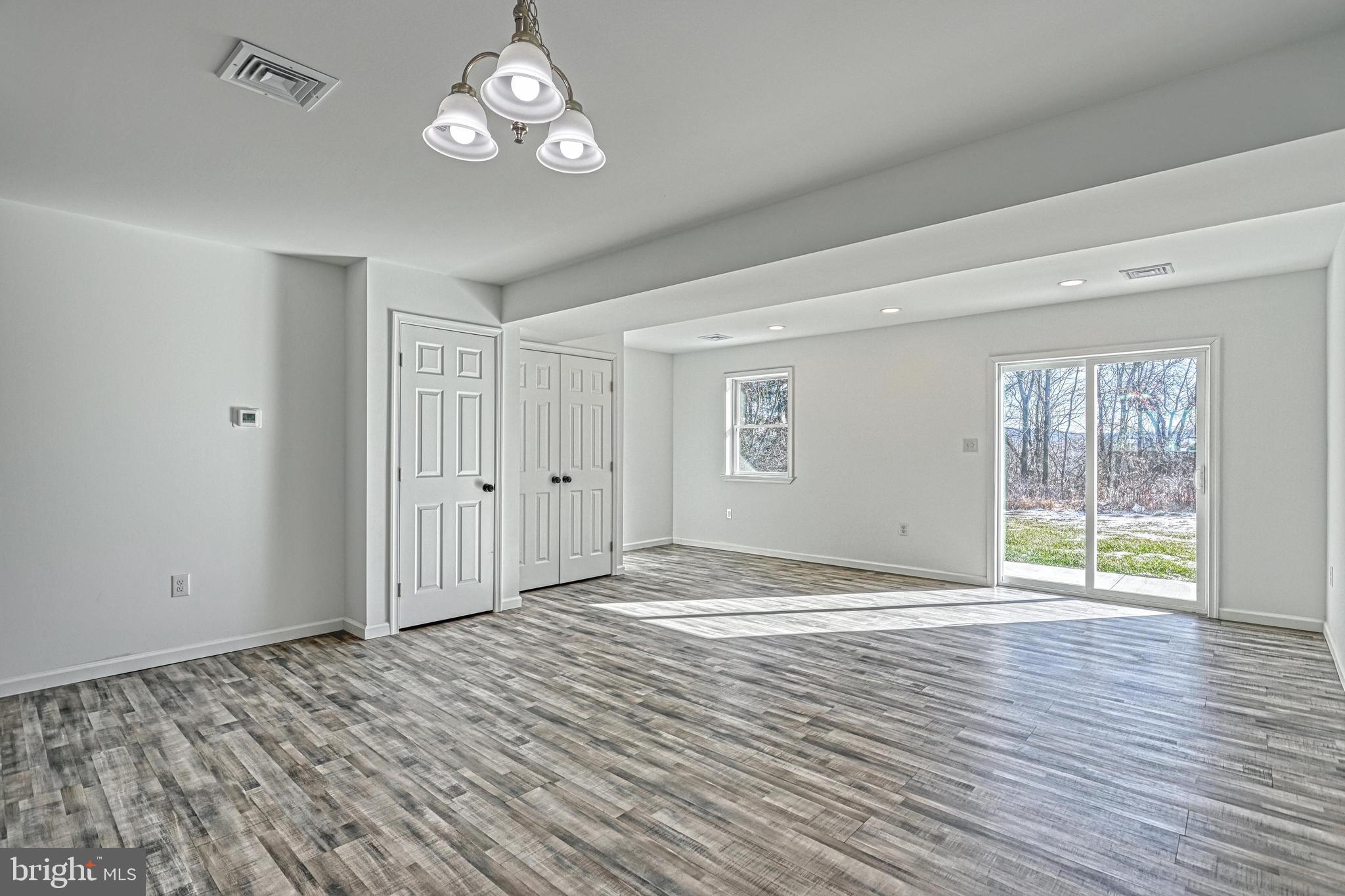 GREEN RIDGE ESTATES - Residential