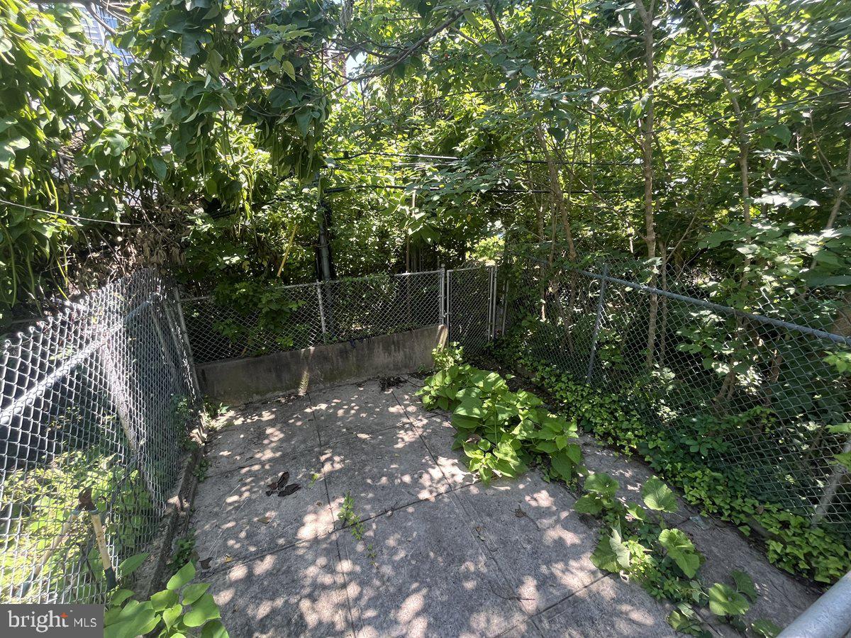 151 N HOBART STREET