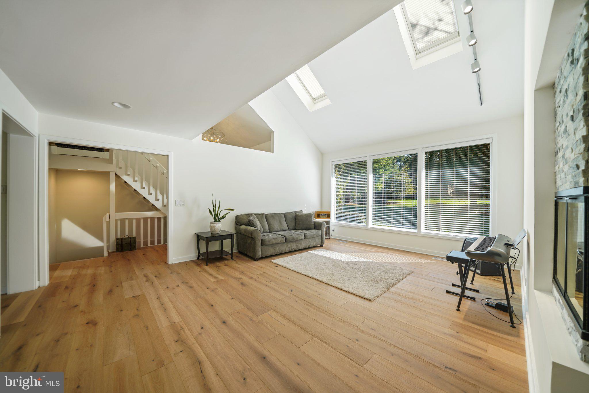 HIGHLAND - Residential