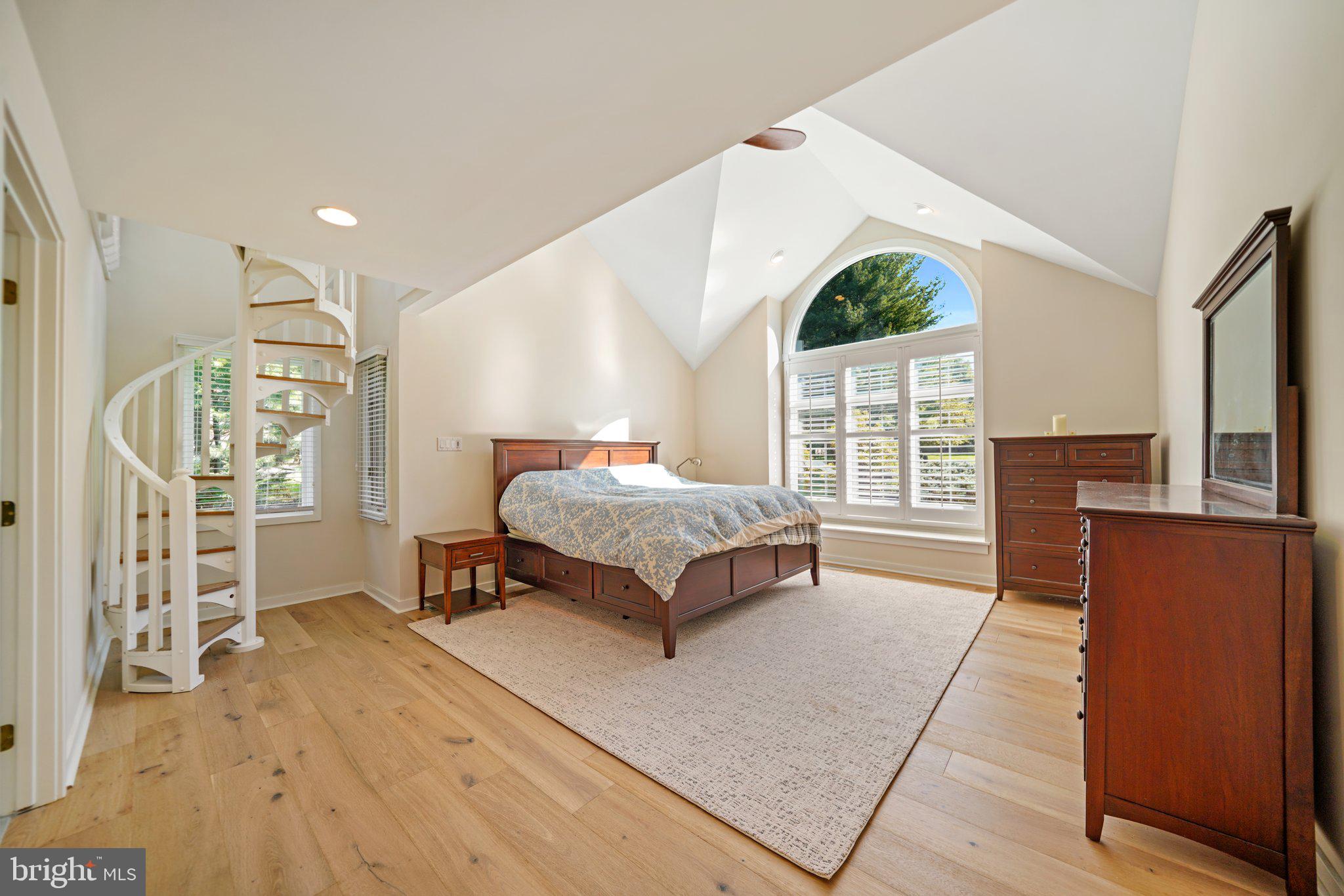 HIGHLAND - Residential