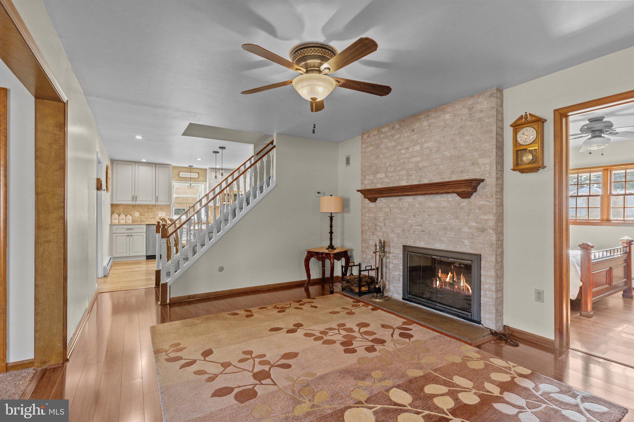 ACADEMY GARDENS - Residential