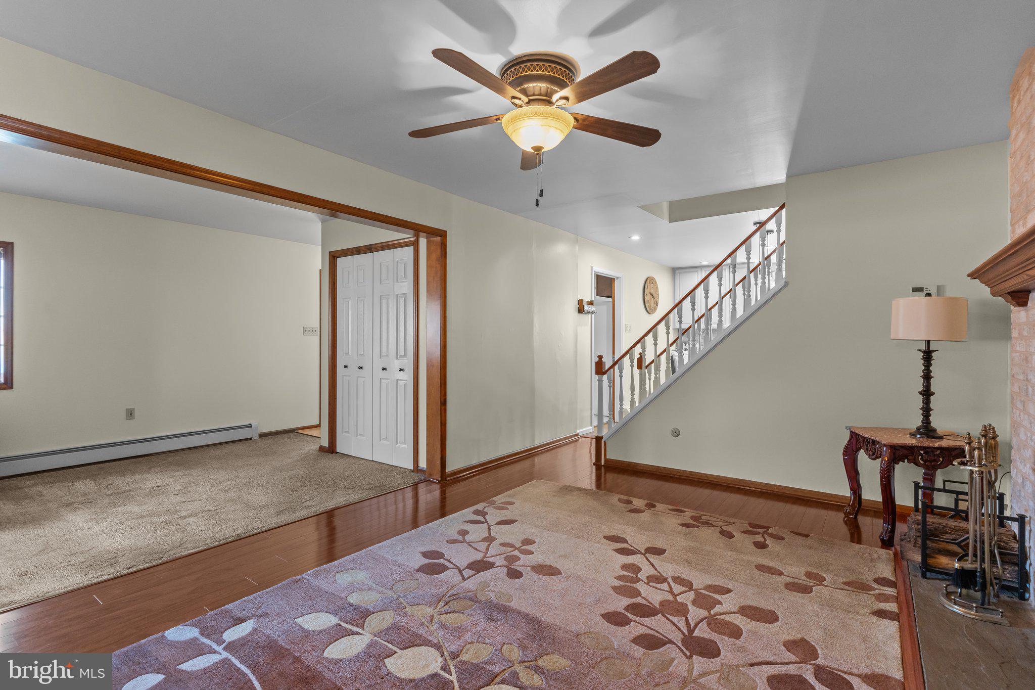 ACADEMY GARDENS - Residential