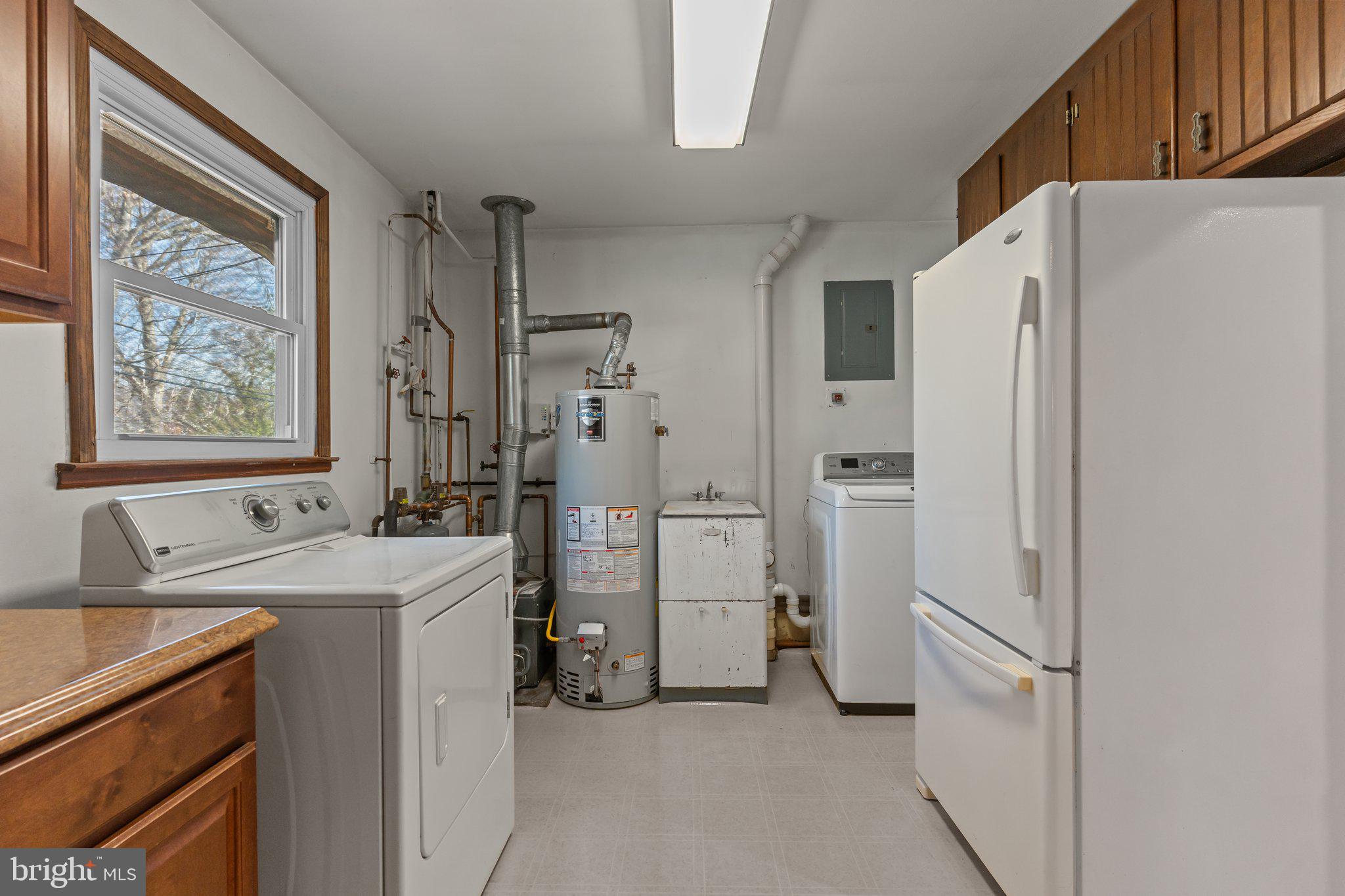 ACADEMY GARDENS - Residential