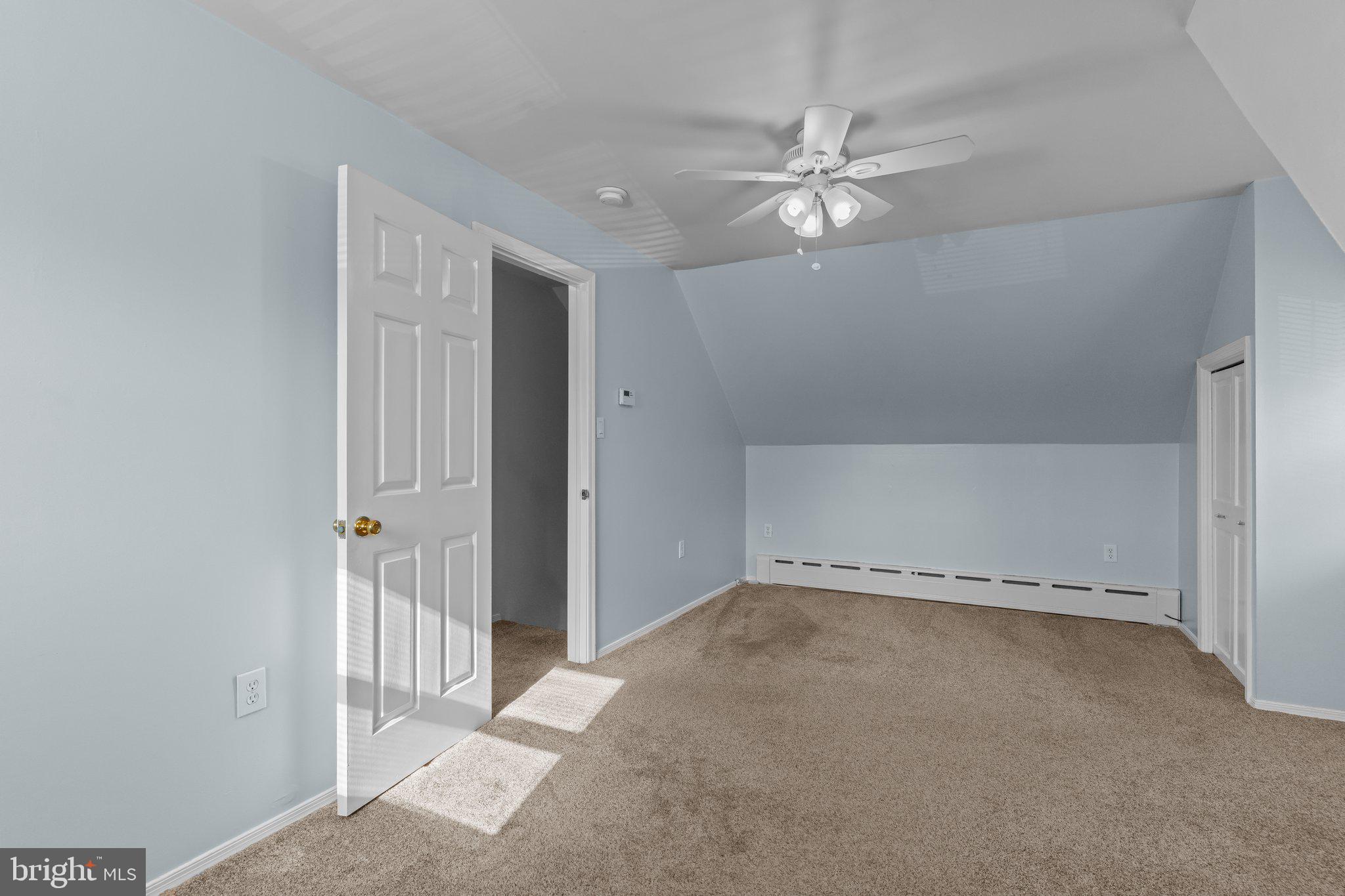 ACADEMY GARDENS - Residential