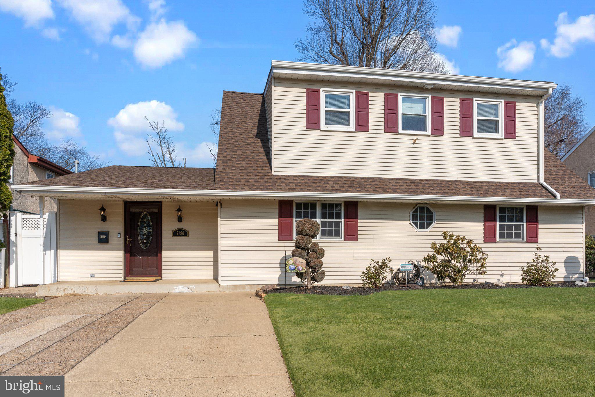 ACADEMY GARDENS - Residential