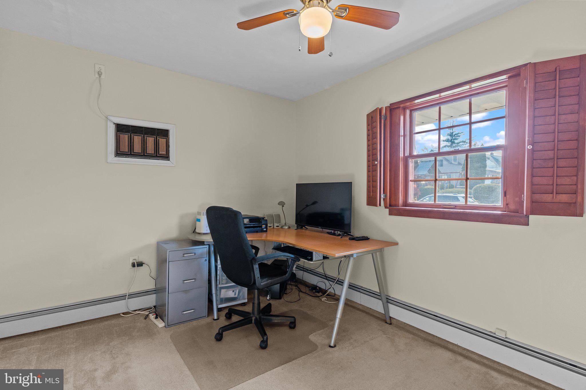 ACADEMY GARDENS - Residential