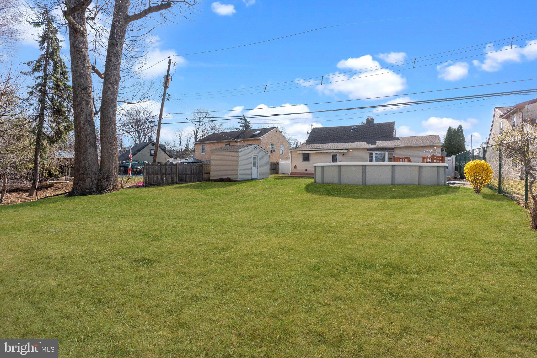 ACADEMY GARDENS - Residential