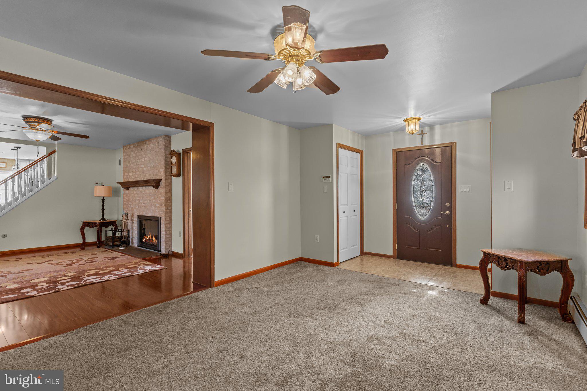 ACADEMY GARDENS - Residential