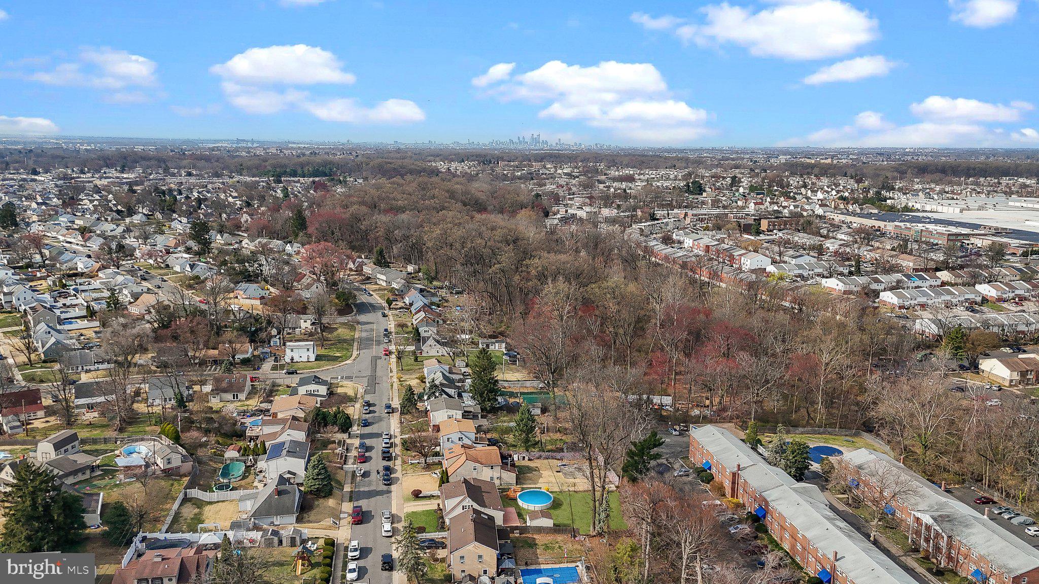 ACADEMY GARDENS - Residential