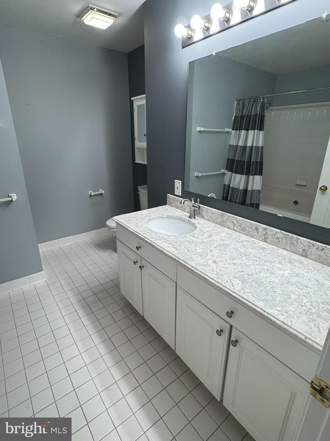 FAIRFIELD - Residential Lease