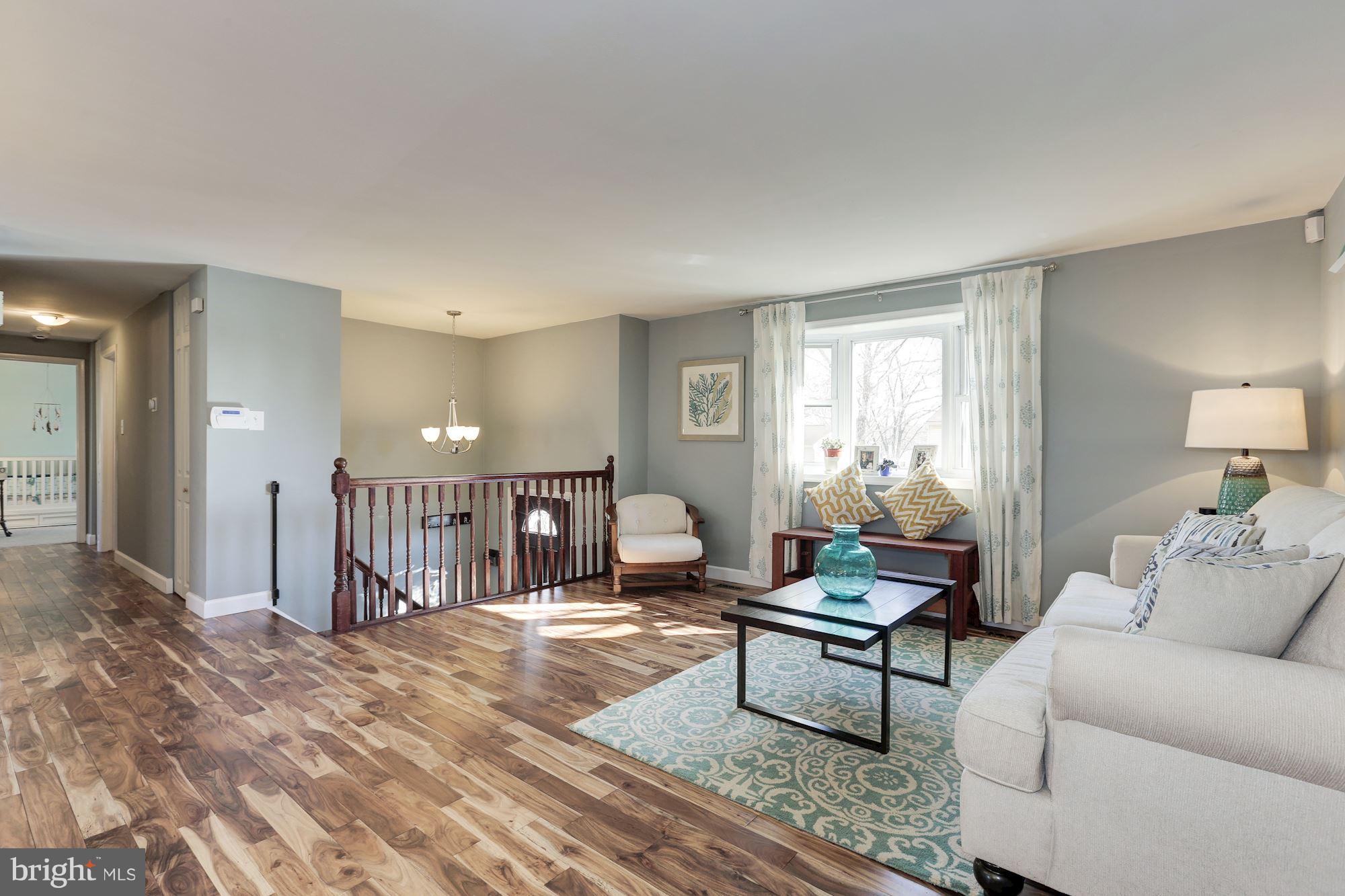 HUNTERS CREEK - Residential