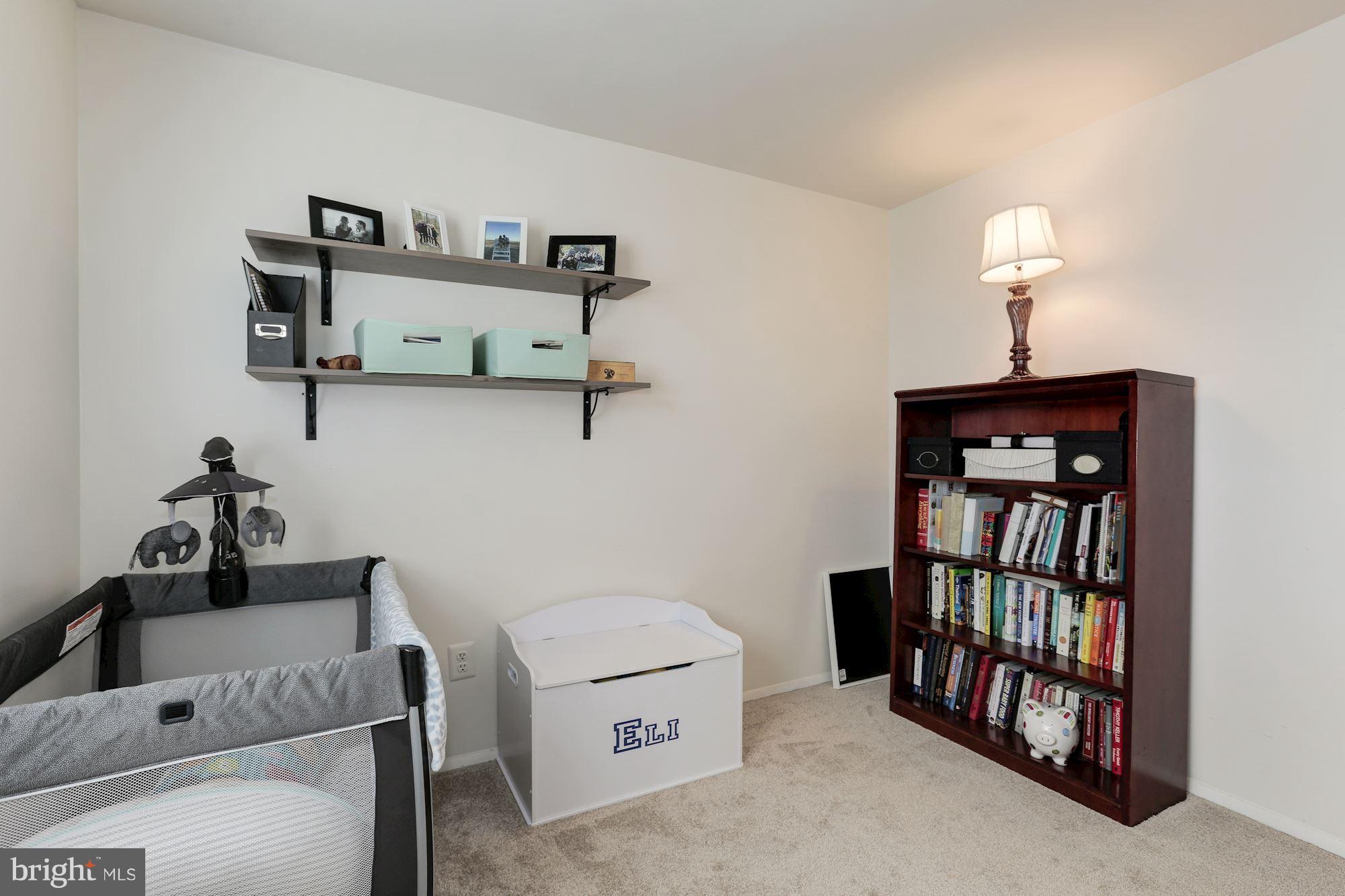 HUNTERS CREEK - Residential