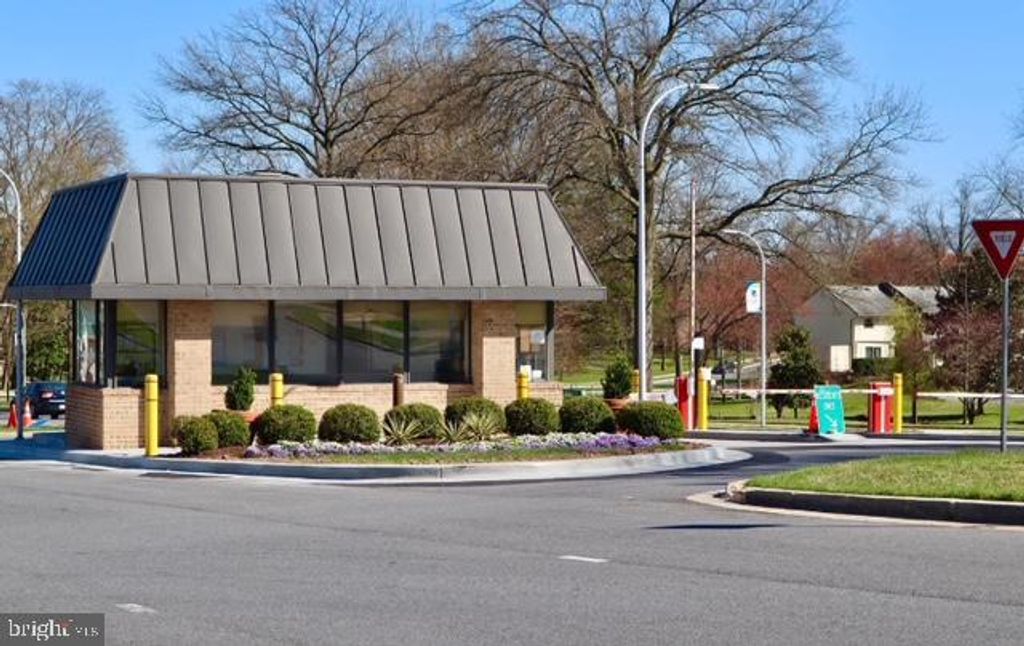 Photo of 15107 Interlachen Drive #2-119, SILVER SPRING, MD 20906 (MLS # MDMC2202642)