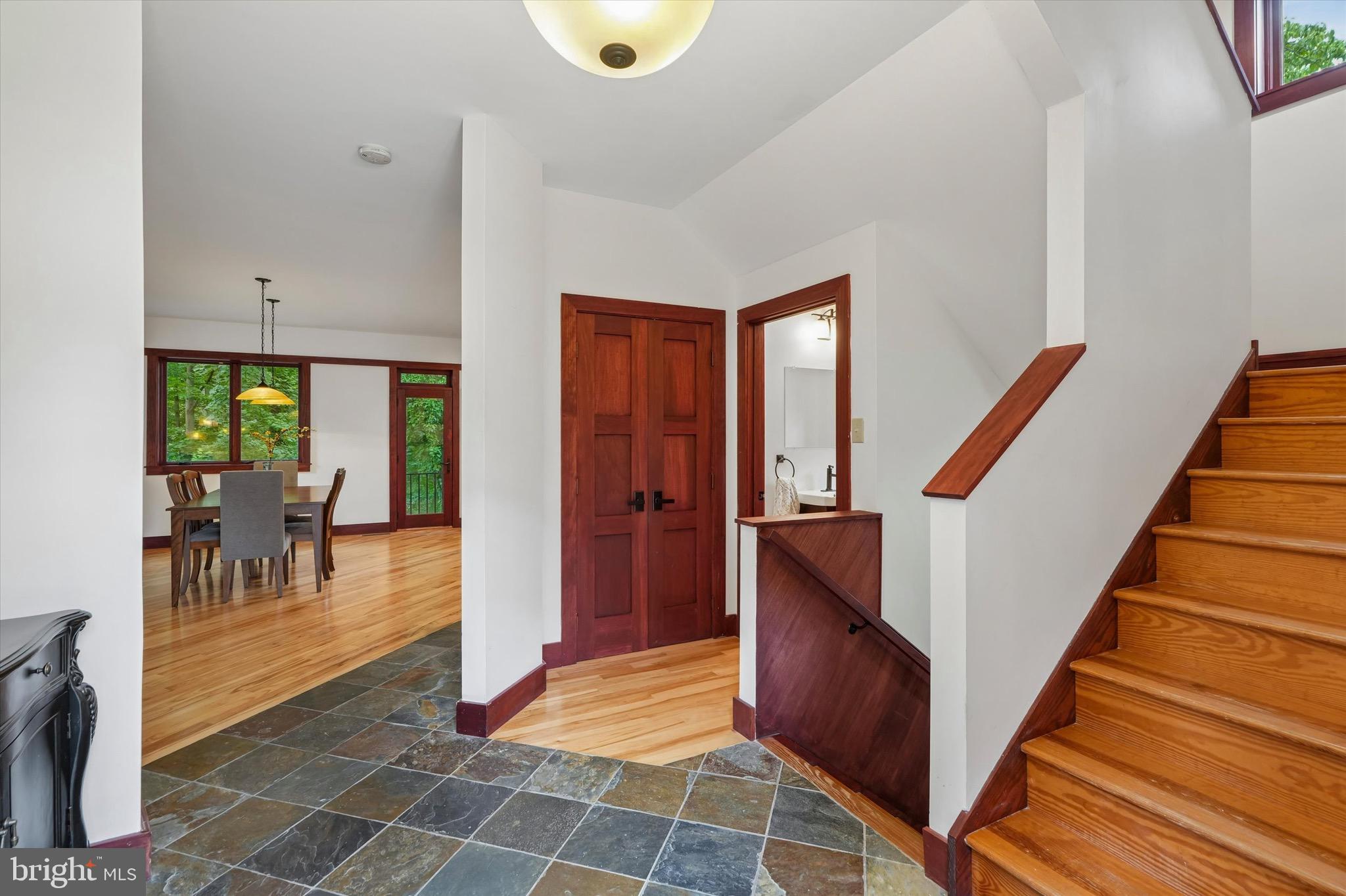 9 HOWARTH AVENUE