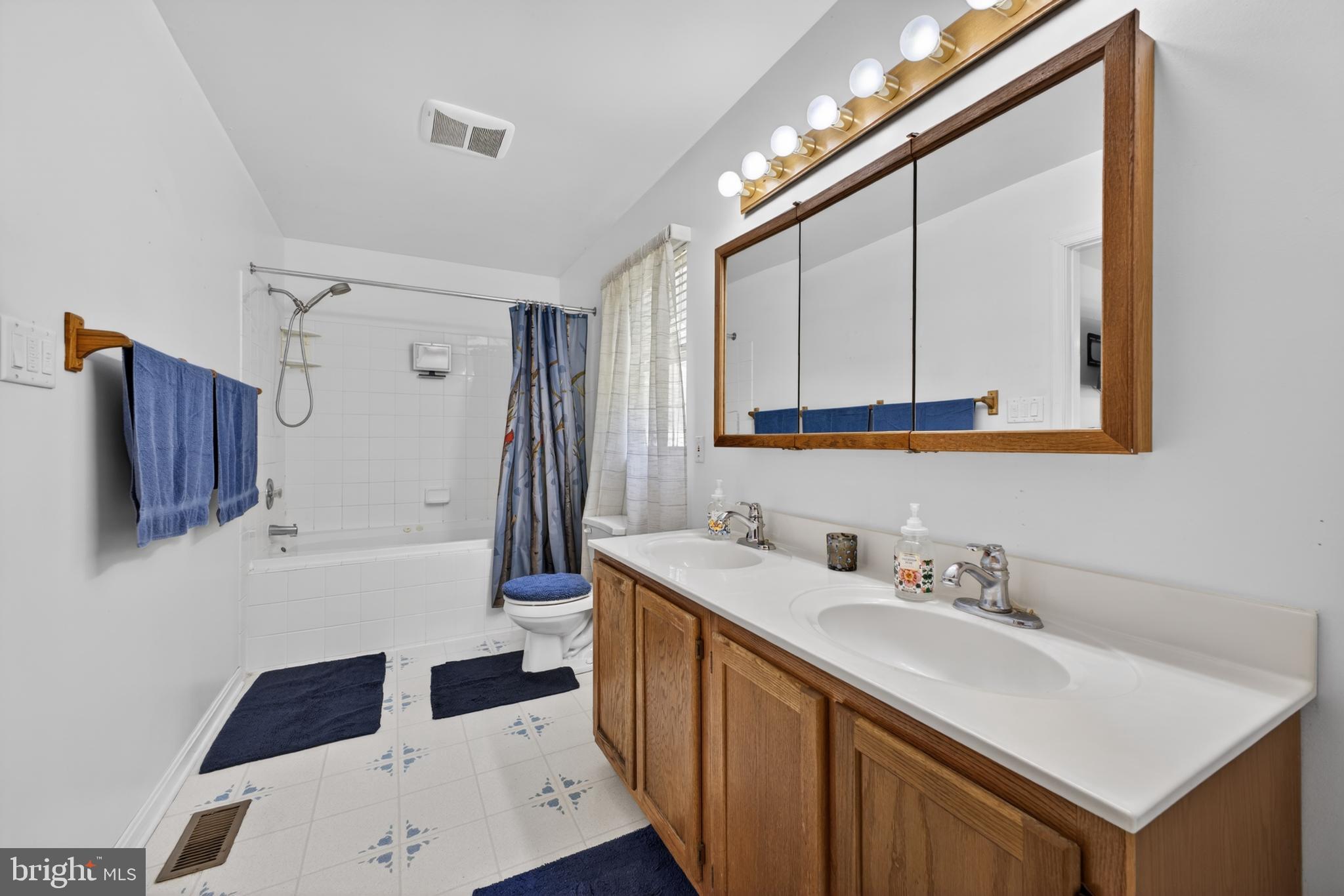 BELLE RIDGE FARMS - Residential