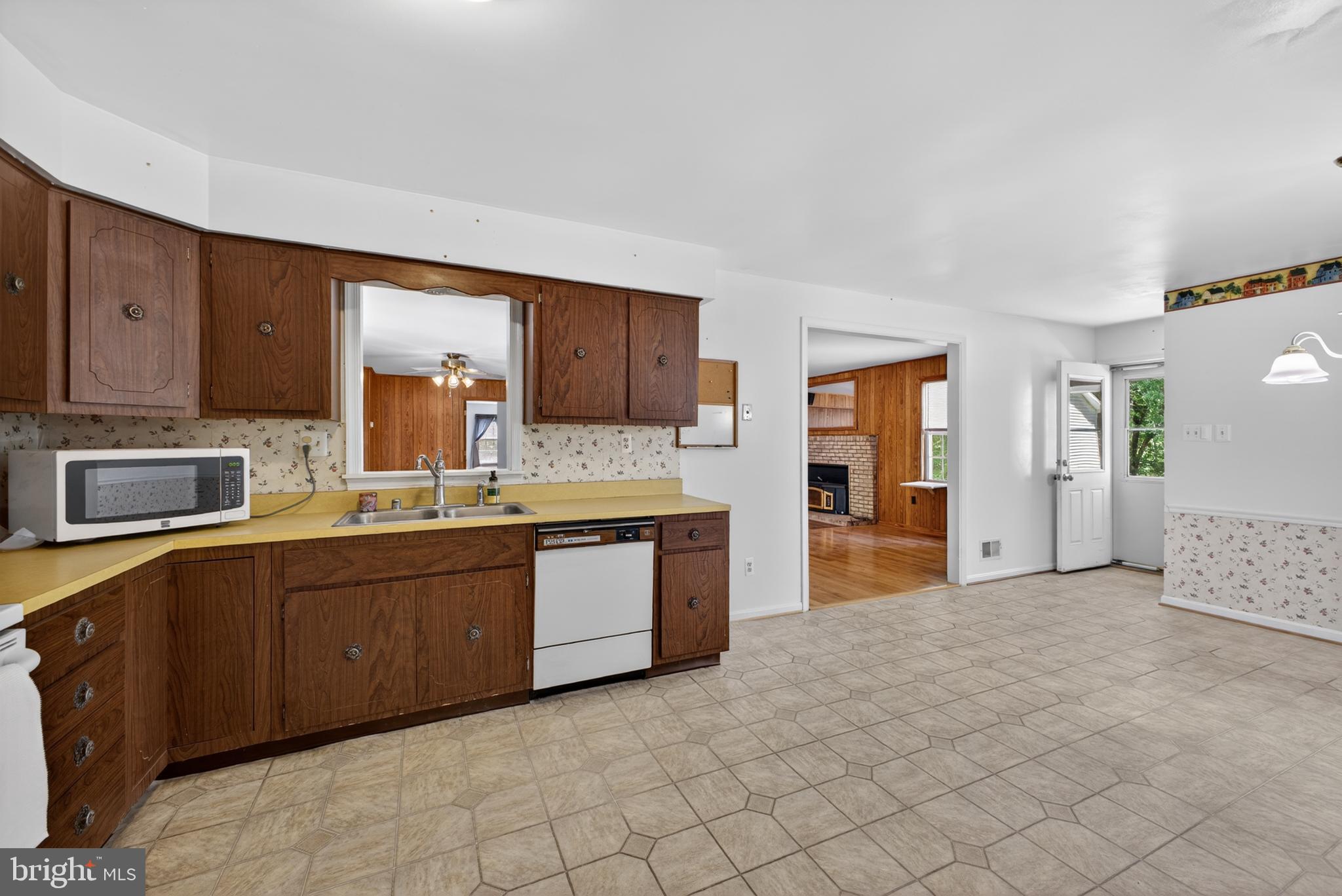 BELLE RIDGE FARMS - Residential