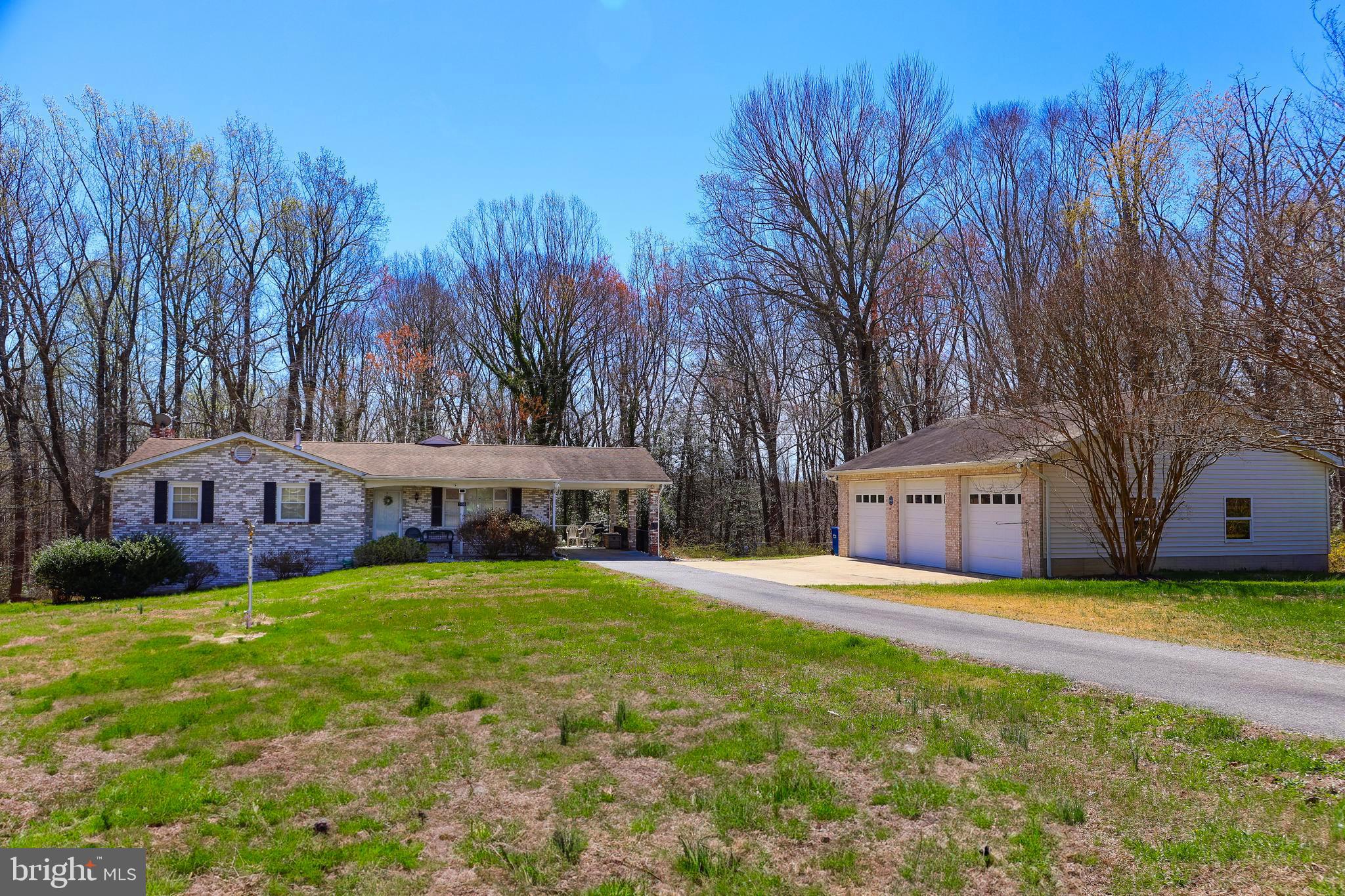 7450 BELLE RIDGE COURT