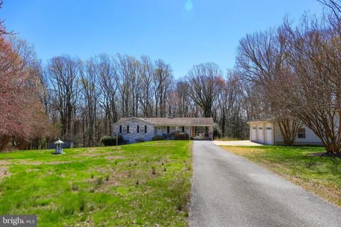 Property photo of 7450 Belle Ridge Court, Hughesville, MD 20637