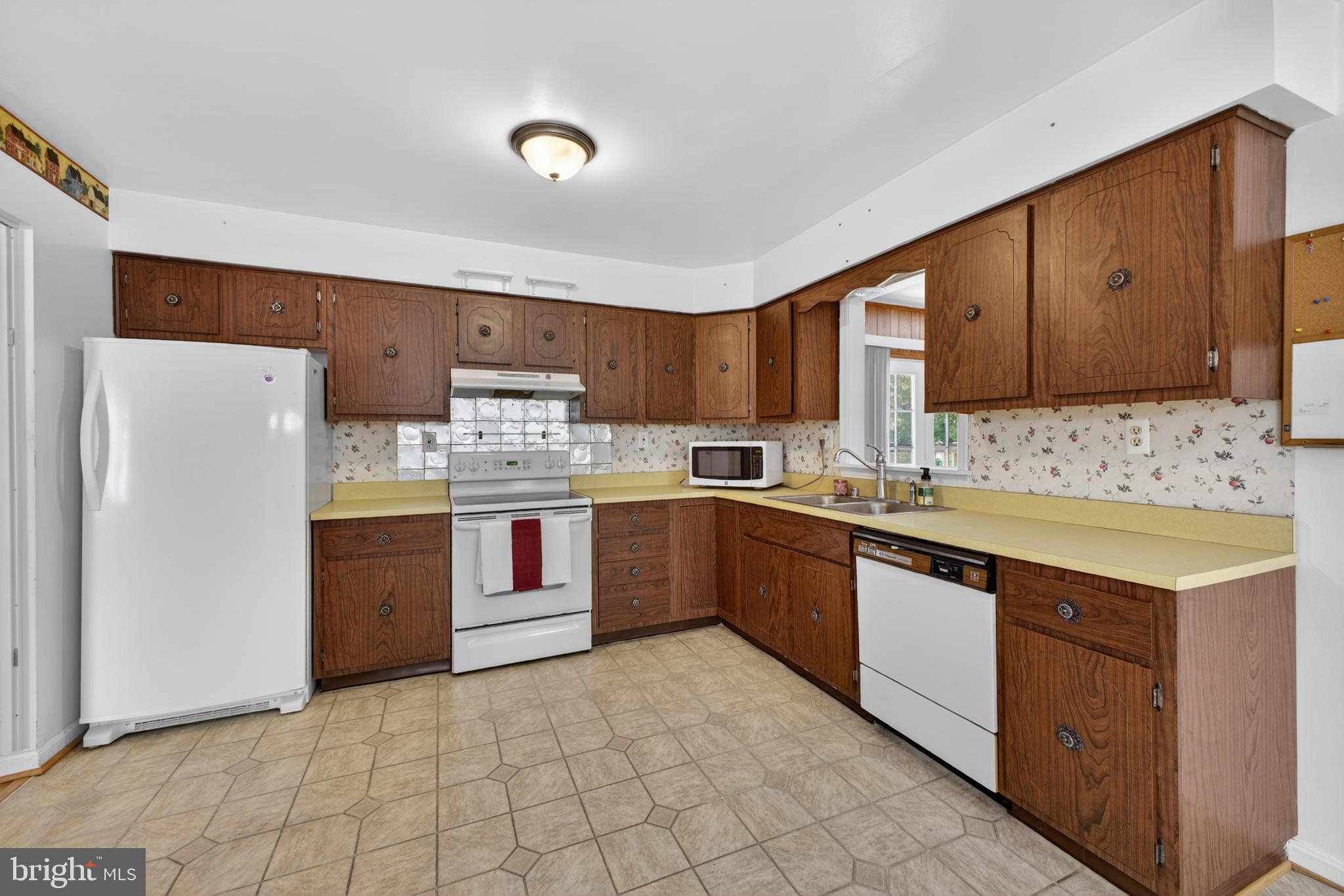BELLE RIDGE FARMS - Residential