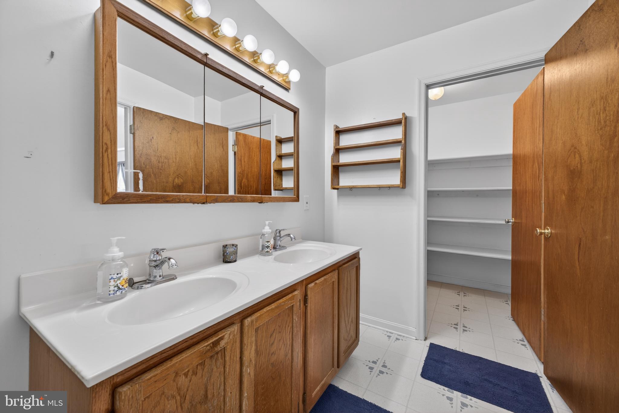 BELLE RIDGE FARMS - Residential