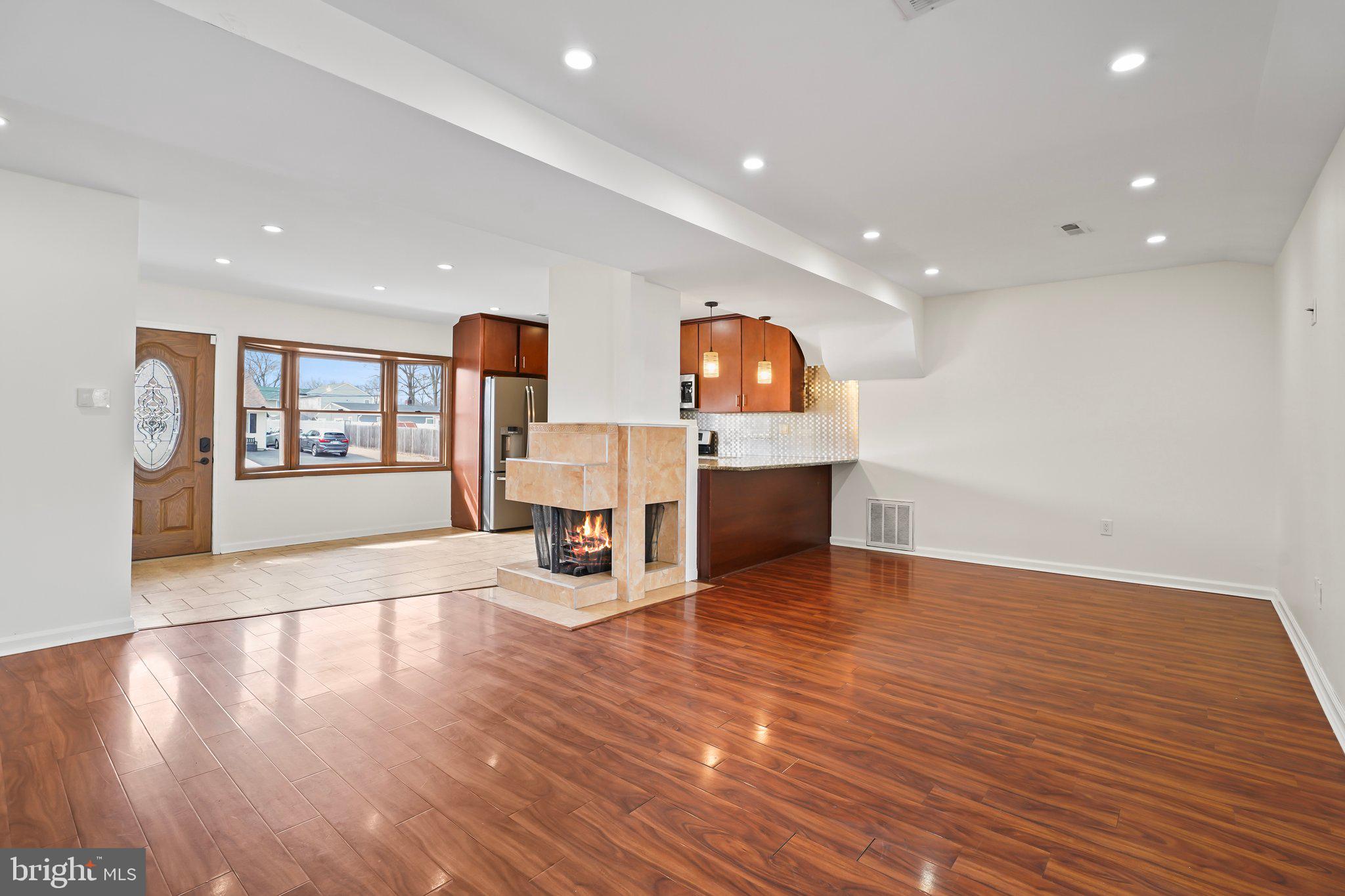 THORNRIDGE - Residential