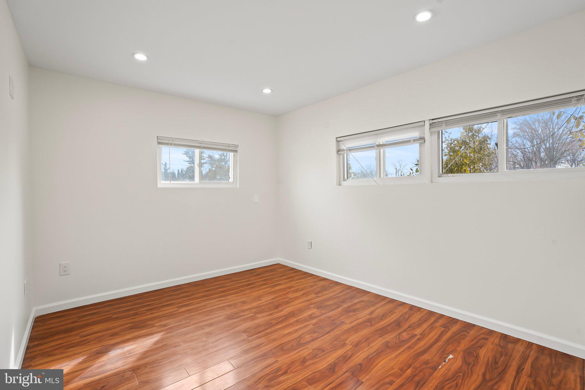 THORNRIDGE - Residential