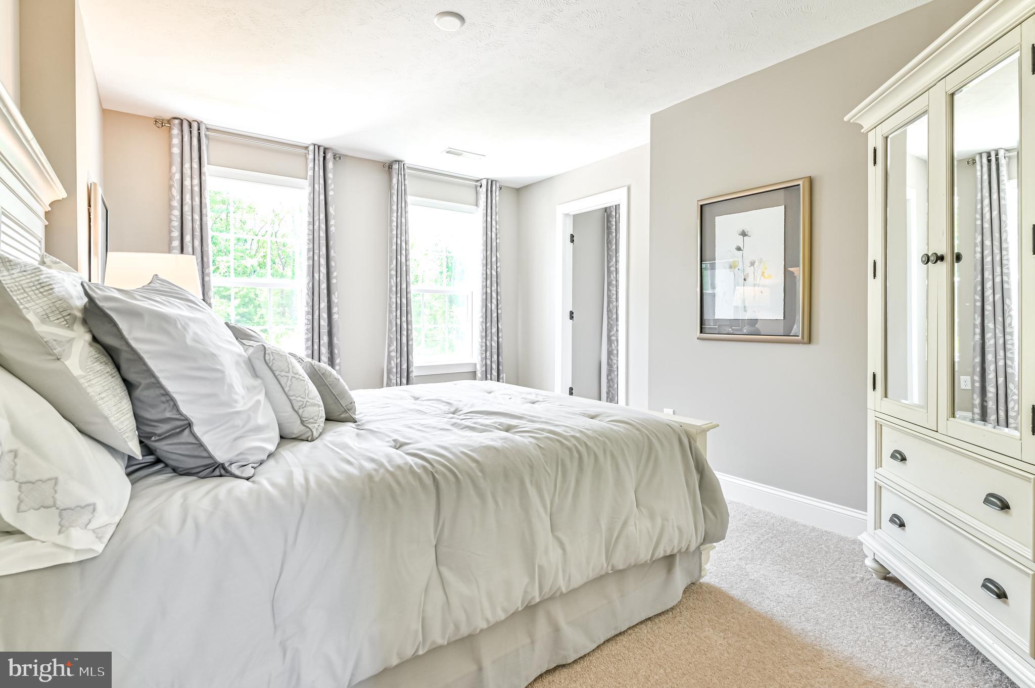 ASPEN GREENS - Residential