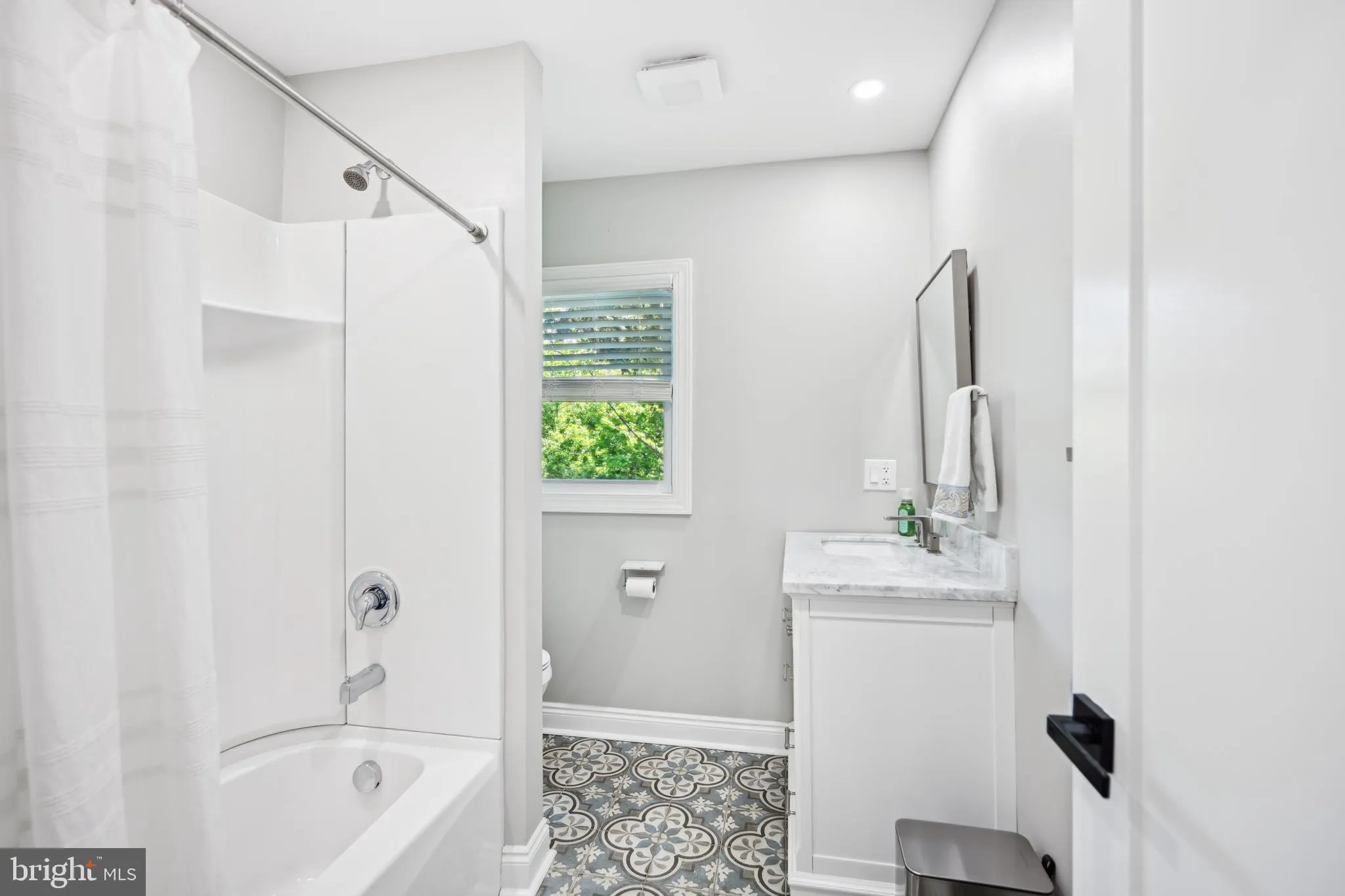 Bridgeton, New Jersey 08302, United States, 3 Bedrooms Bedrooms, ,2 BathroomsBathrooms,Residential,Active,133838