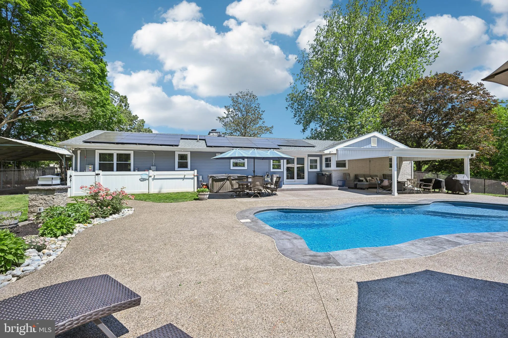 Bridgeton, New Jersey 08302, United States, 3 Bedrooms Bedrooms, ,2 BathroomsBathrooms,Residential,Active,133838