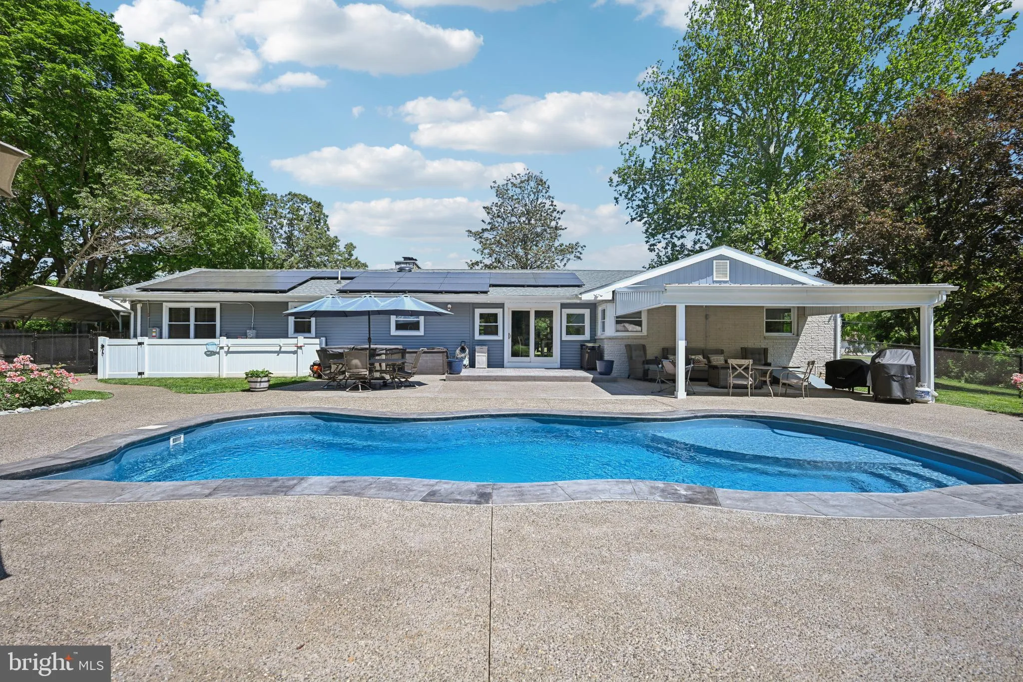 Bridgeton, New Jersey 08302, United States, 3 Bedrooms Bedrooms, ,2 BathroomsBathrooms,Residential,Active,133838