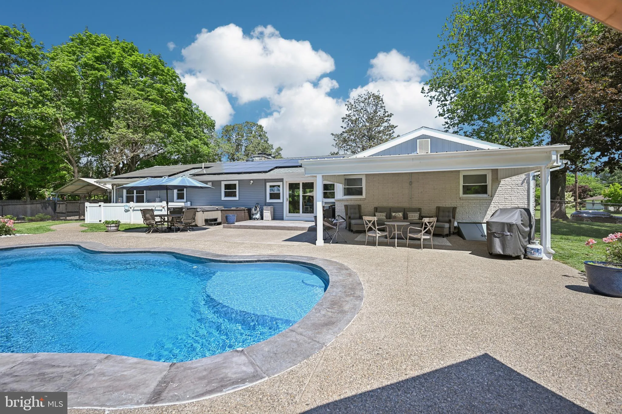 Bridgeton, New Jersey 08302, United States, 3 Bedrooms Bedrooms, ,2 BathroomsBathrooms,Residential,Active,133838