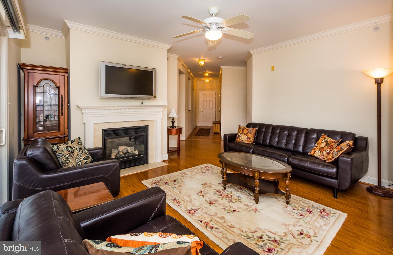 VILLAGE OF RIVER HILL - Residential