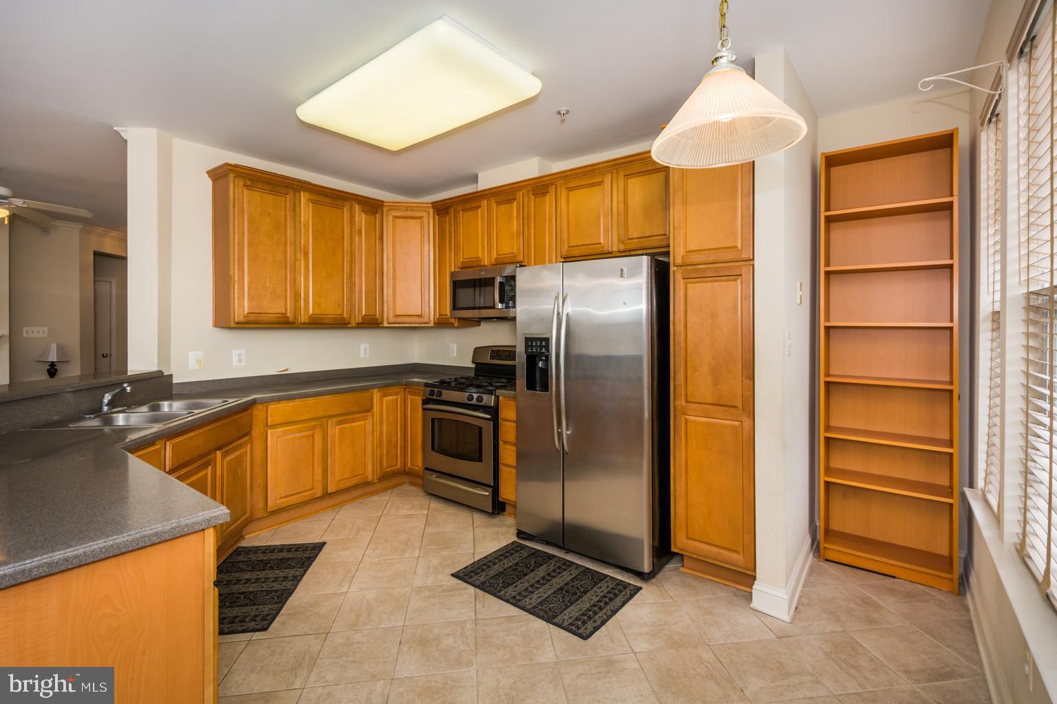 VILLAGE OF RIVER HILL - Residential