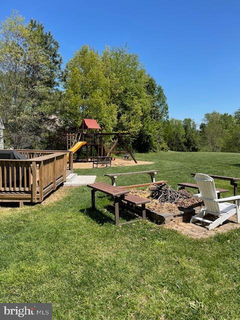 BLUEBERRY HILL - Residential Lease