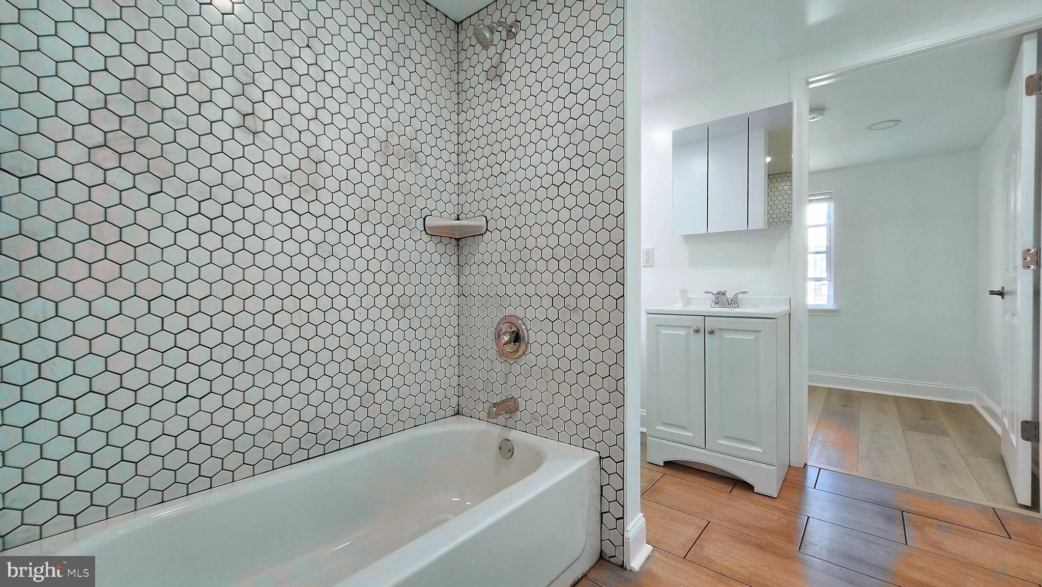 FISHTOWN - Residential Lease