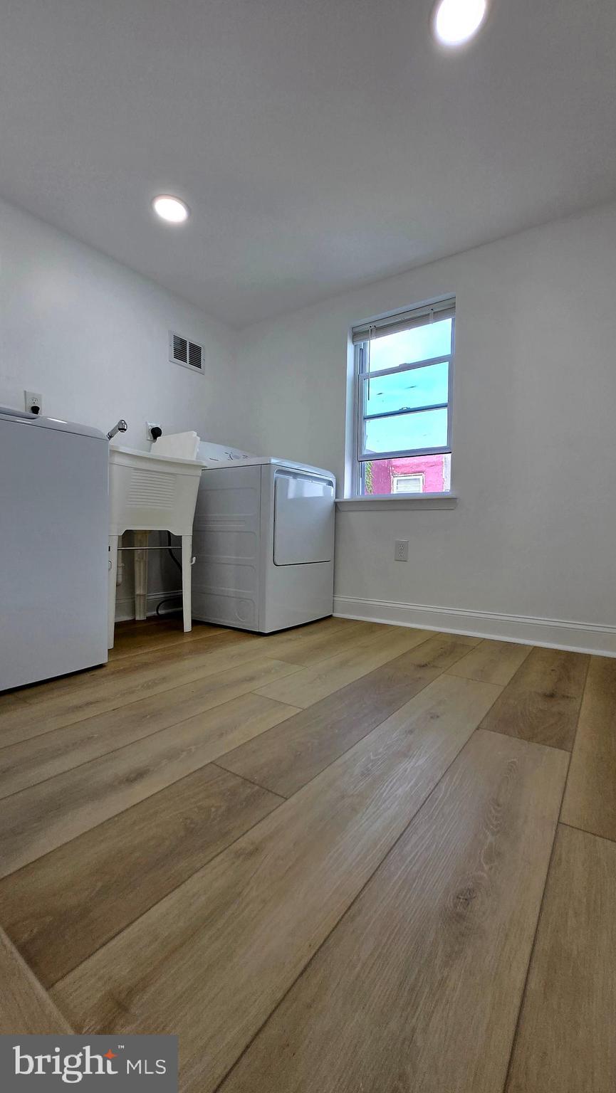 FISHTOWN - Residential Lease