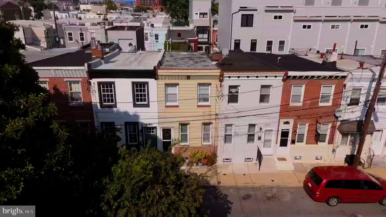 FISHTOWN - Residential Lease