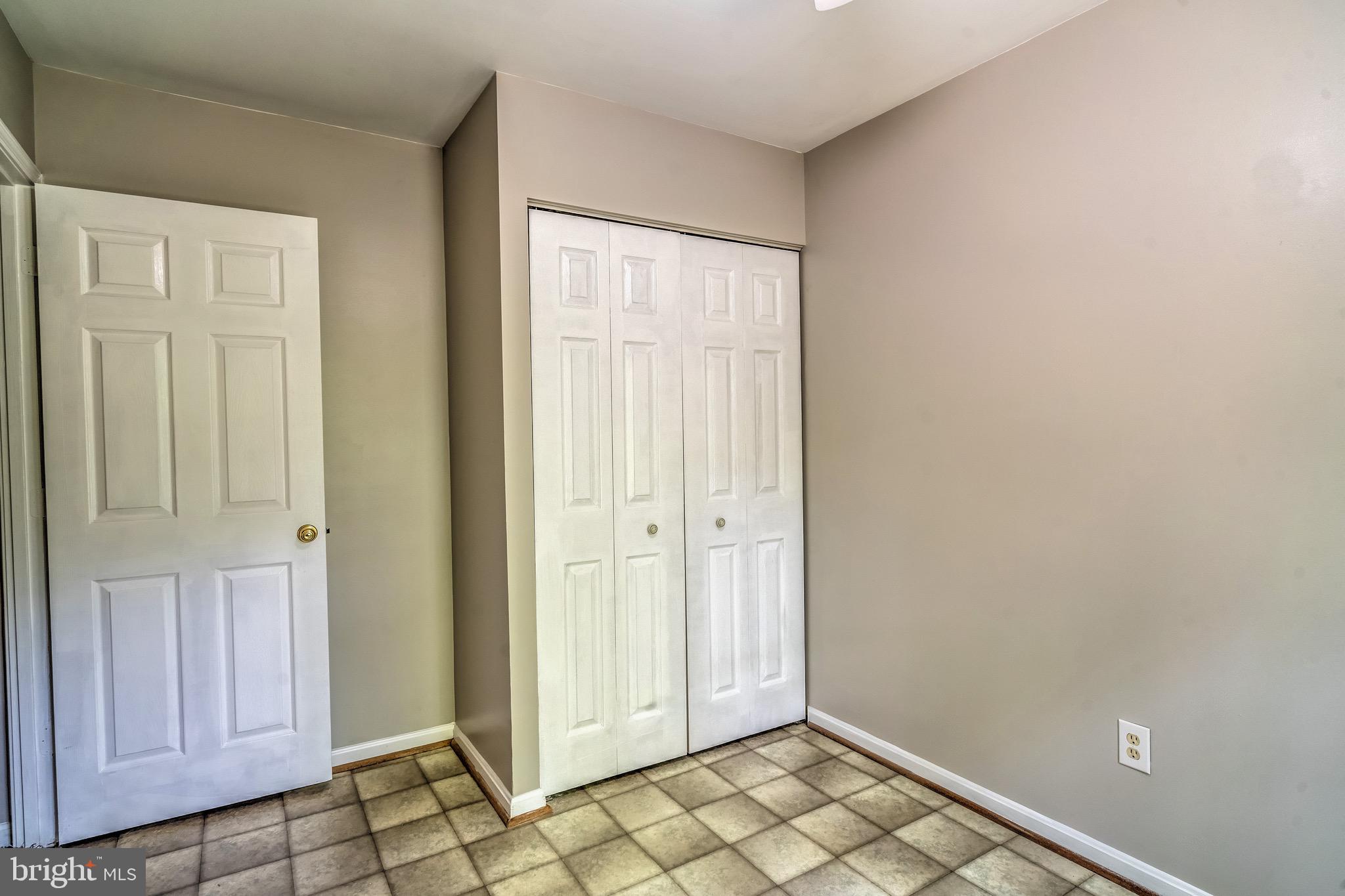 GREEN FOREST - Residential