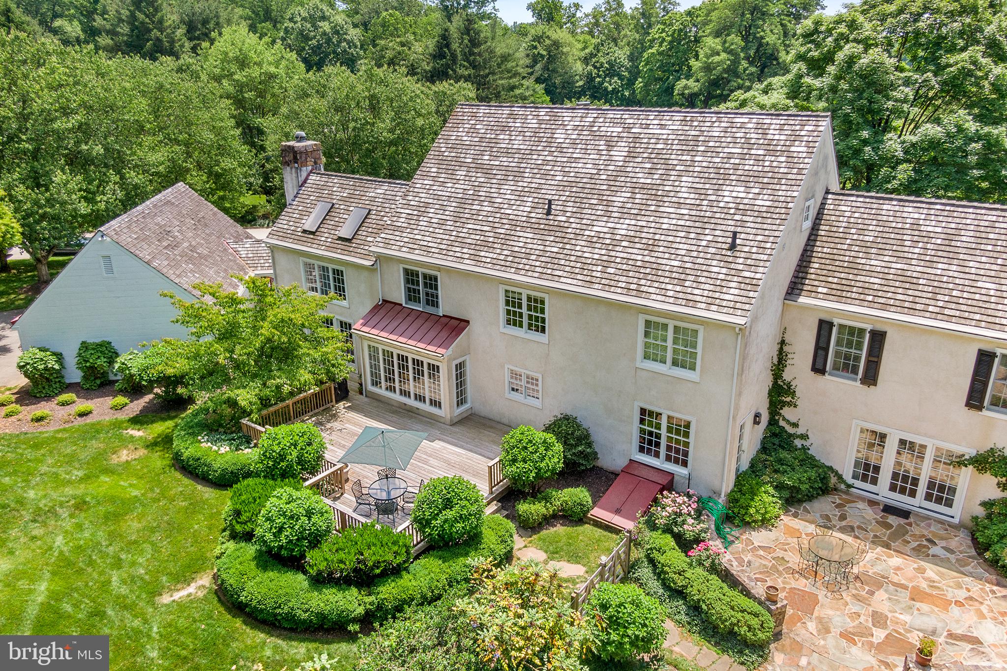 POND VIEW ESTATES - Residential