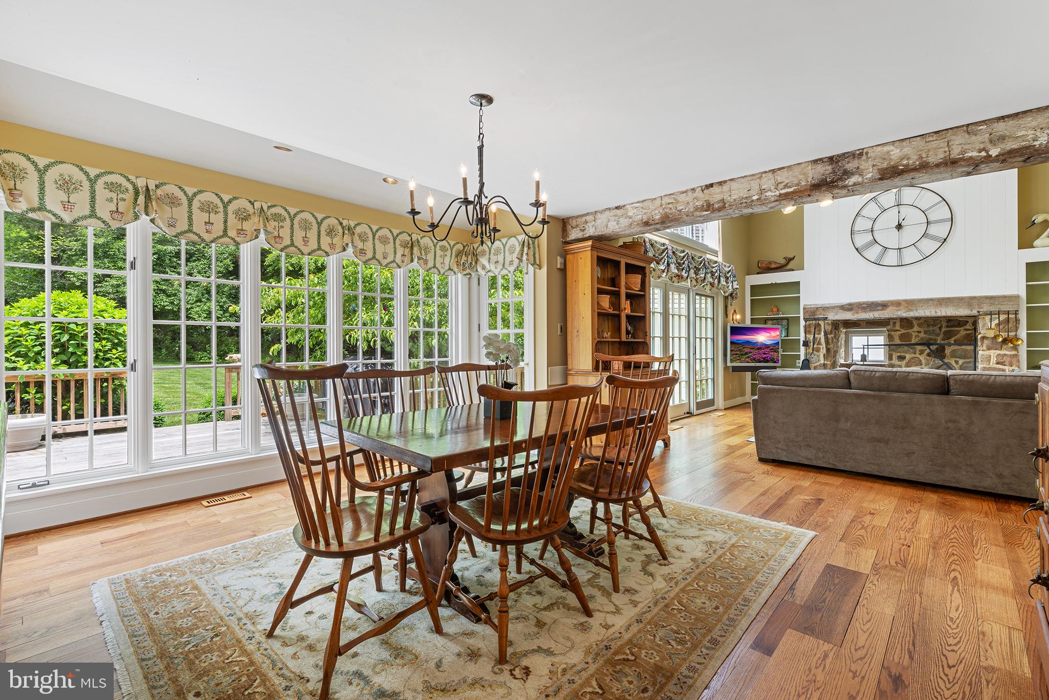 POND VIEW ESTATES - Residential