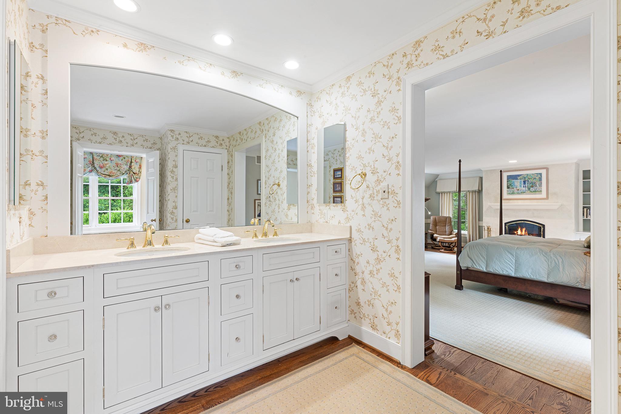 POND VIEW ESTATES - Residential