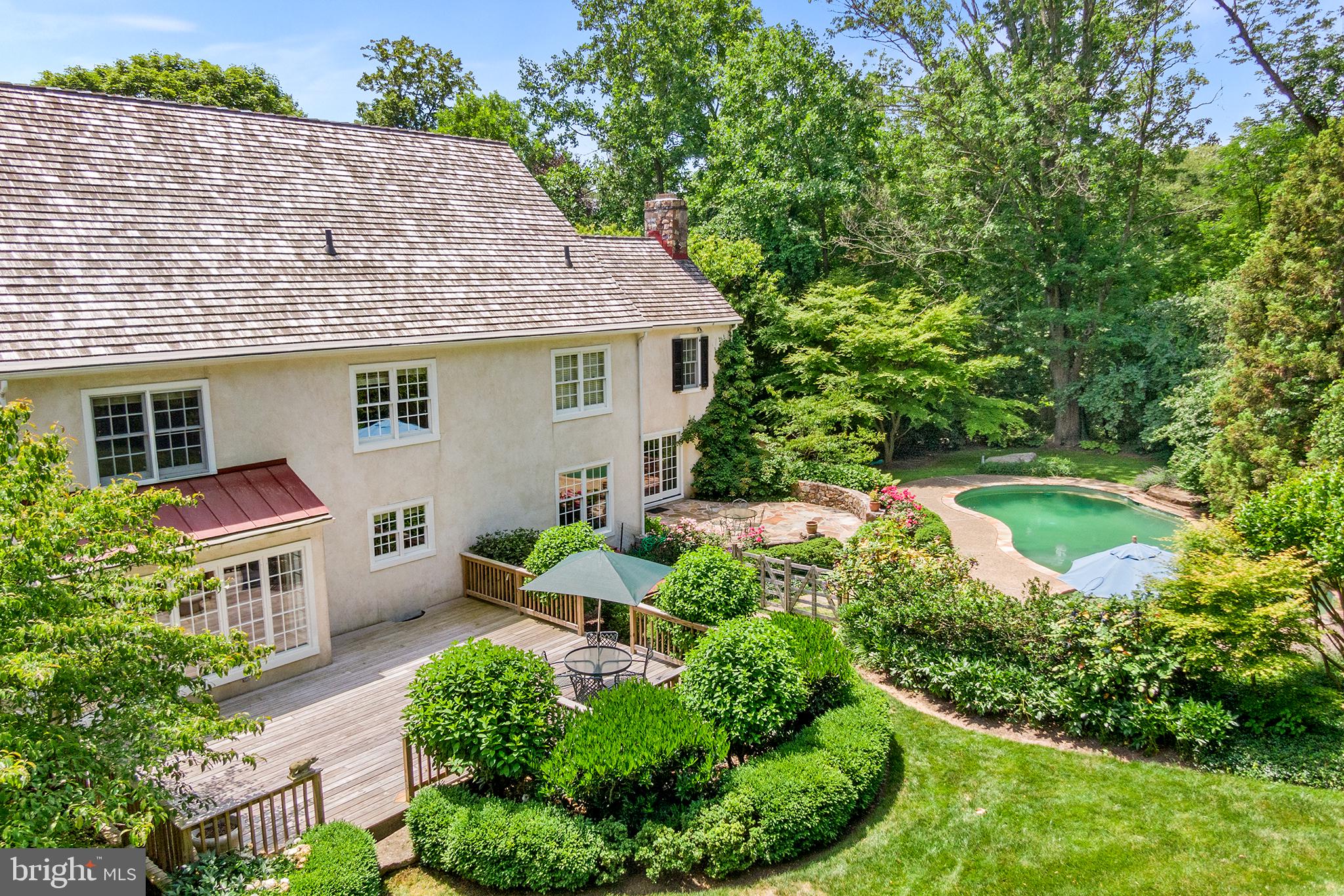 POND VIEW ESTATES - Residential