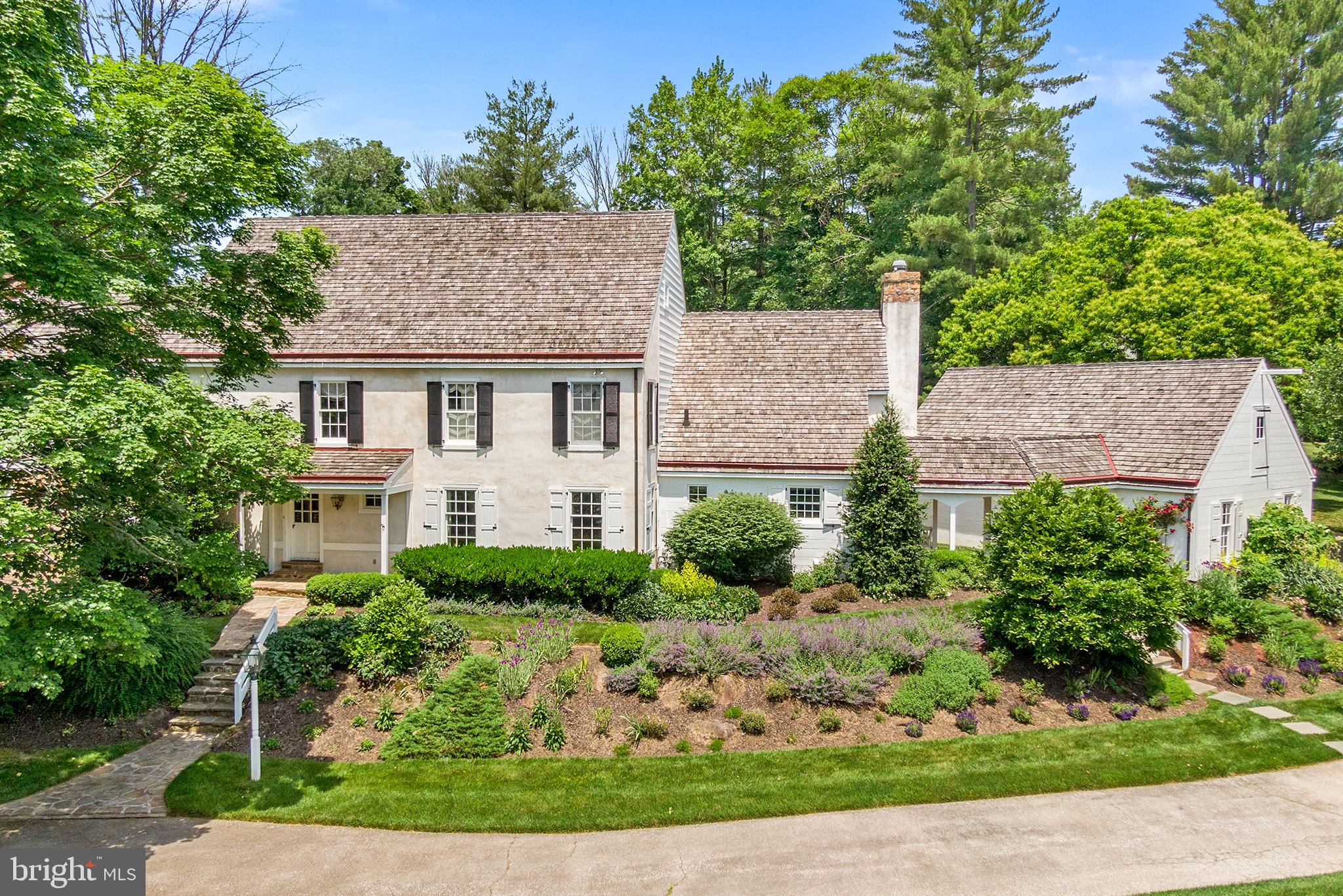 POND VIEW ESTATES - Residential