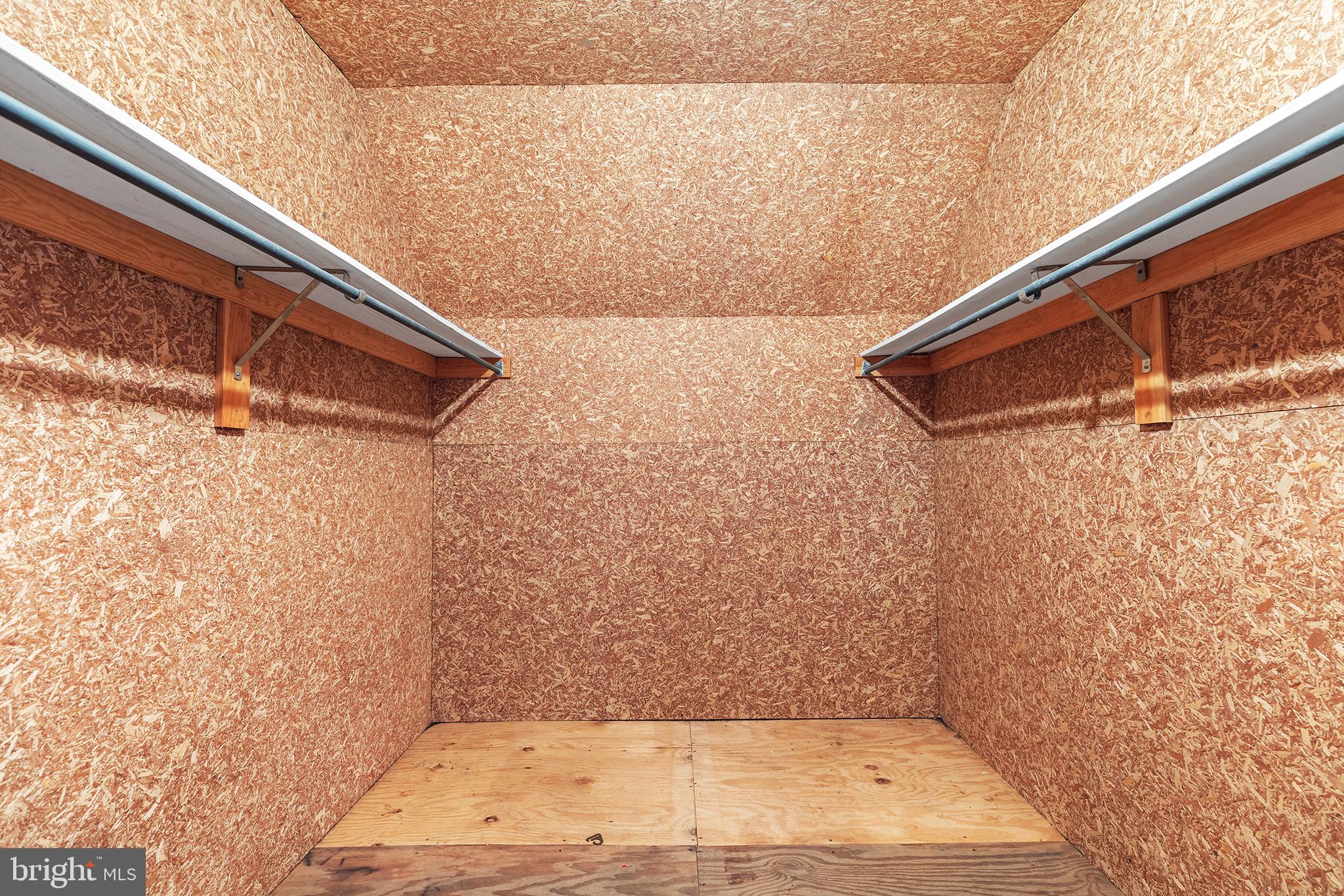 POND VIEW ESTATES - Residential