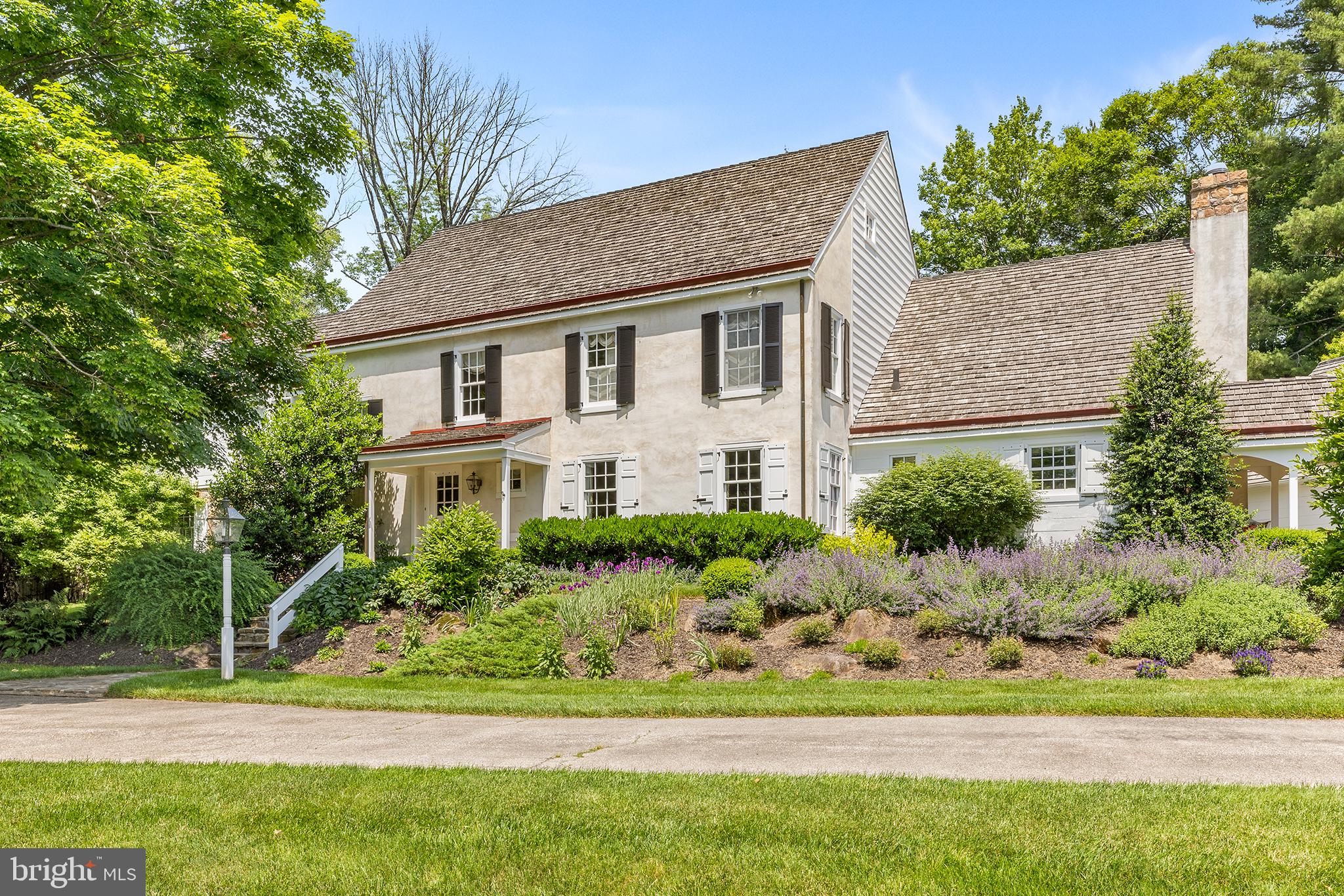 POND VIEW ESTATES - Residential