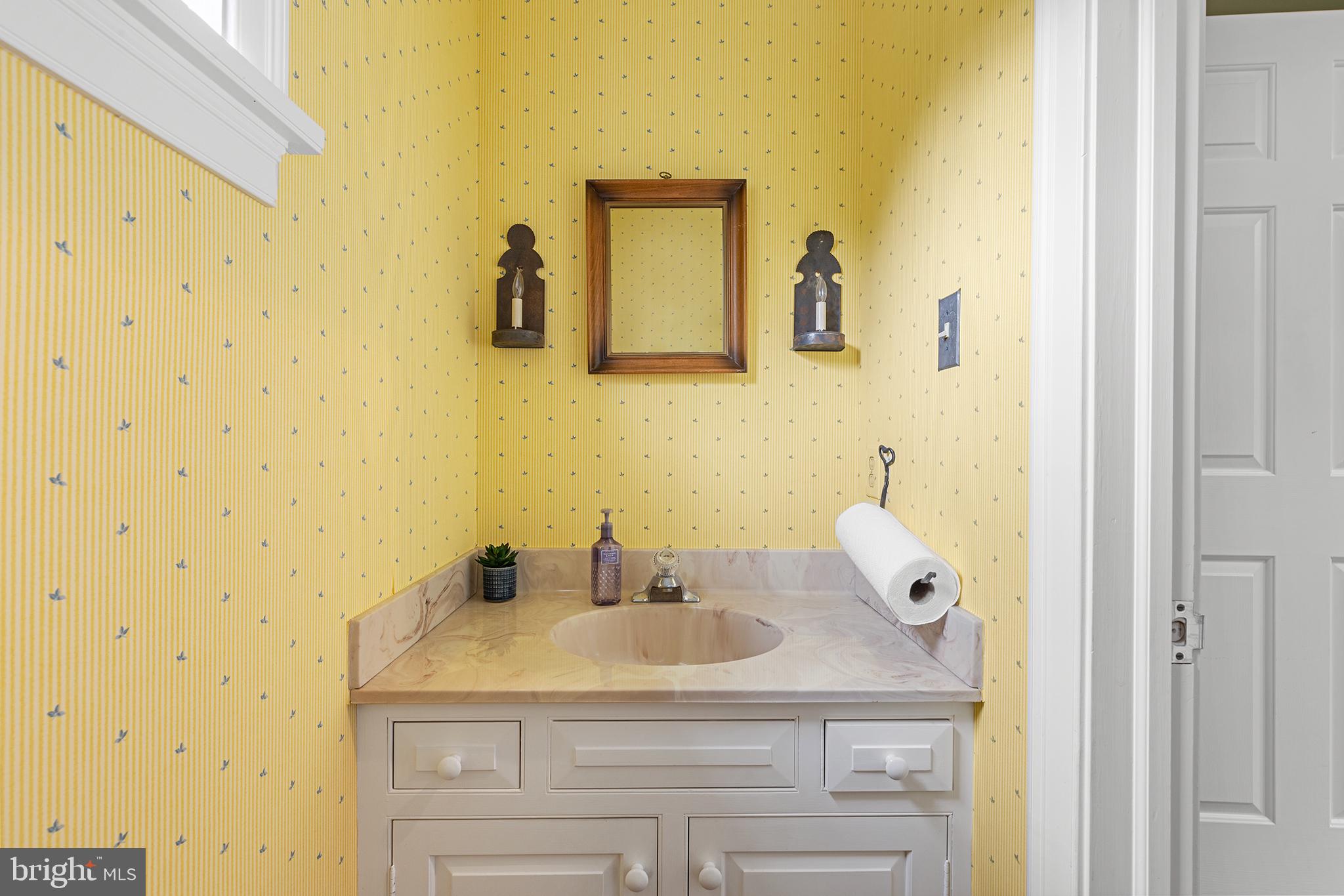 POND VIEW ESTATES - Residential