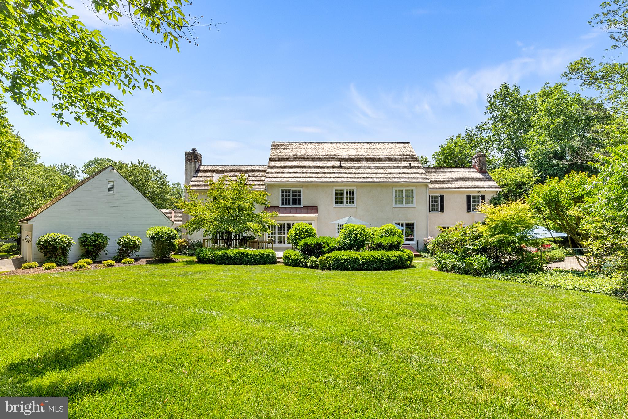 POND VIEW ESTATES - Residential