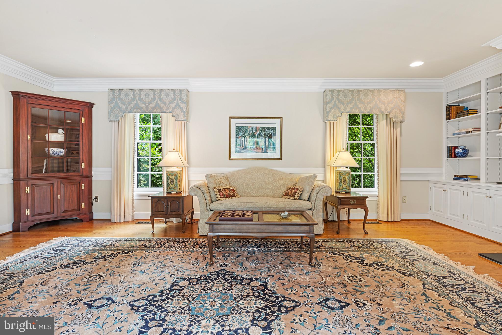 POND VIEW ESTATES - Residential