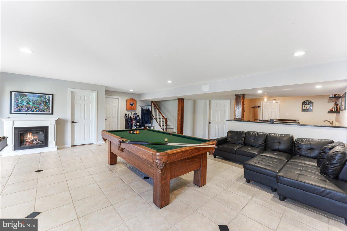 ROCHFORD ESTATES - Residential